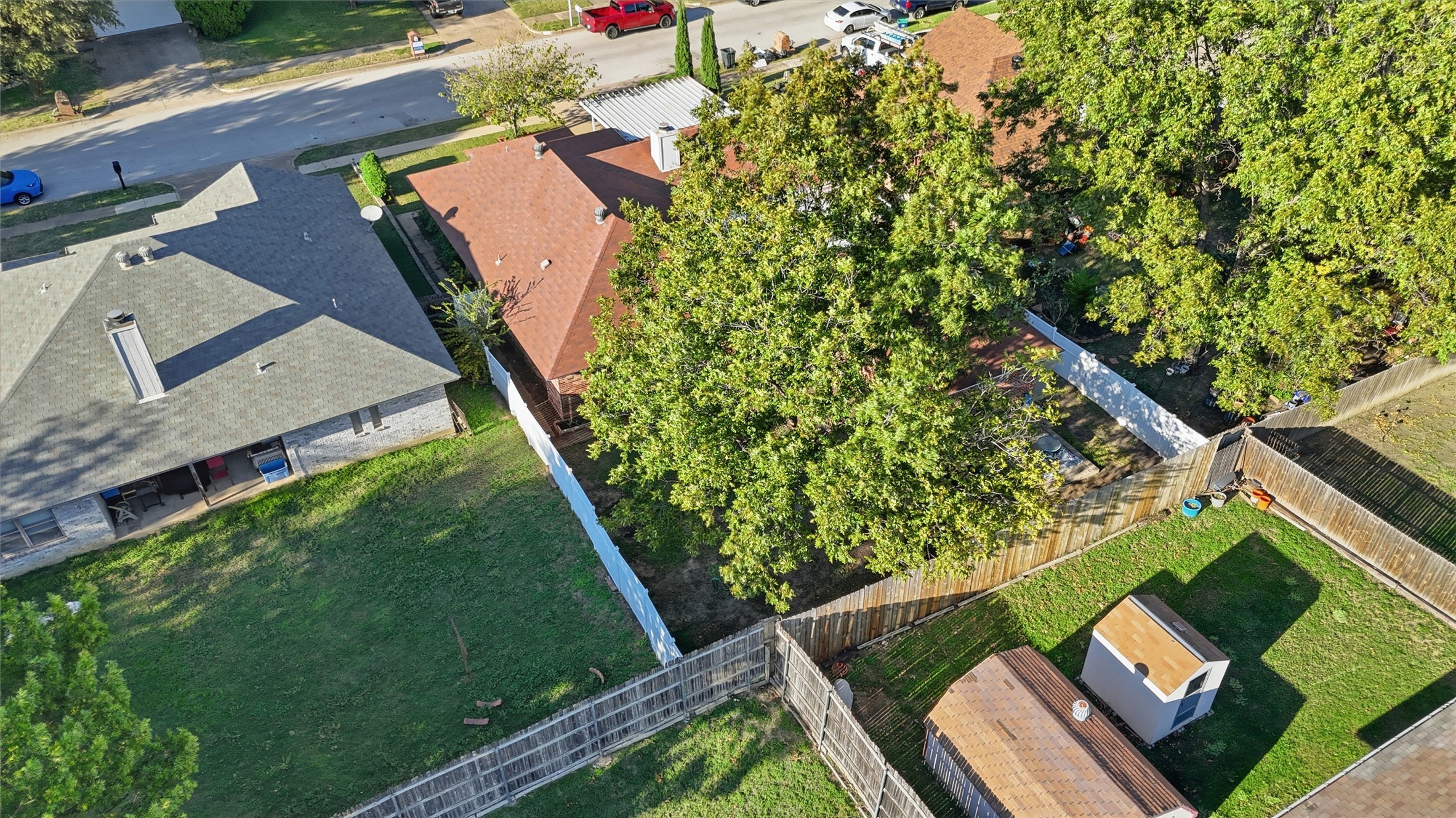1129 W Hills Terrace, Saginaw, TX, 76179