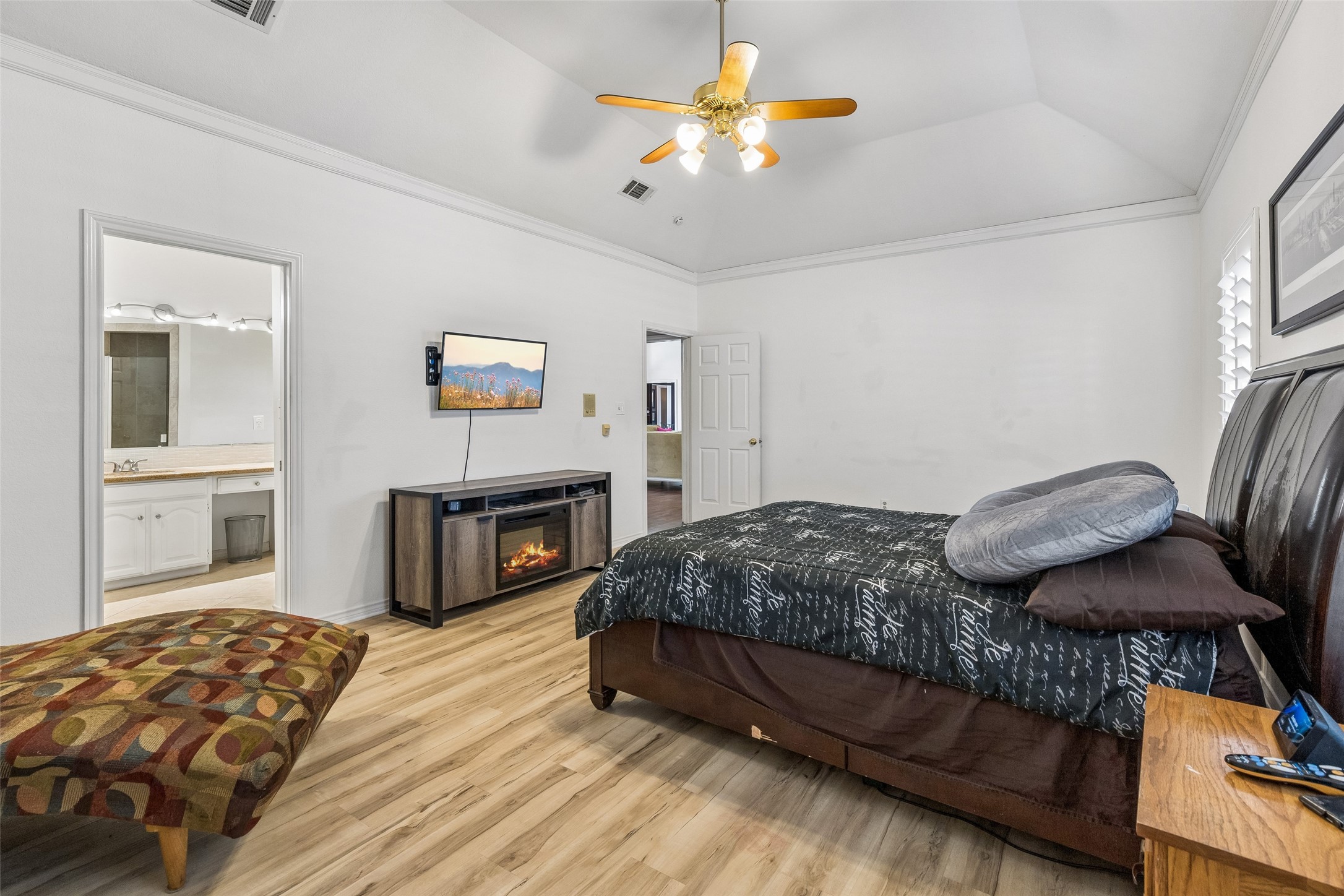 7032 Bremerton Drive, Dallas, TX, 75252