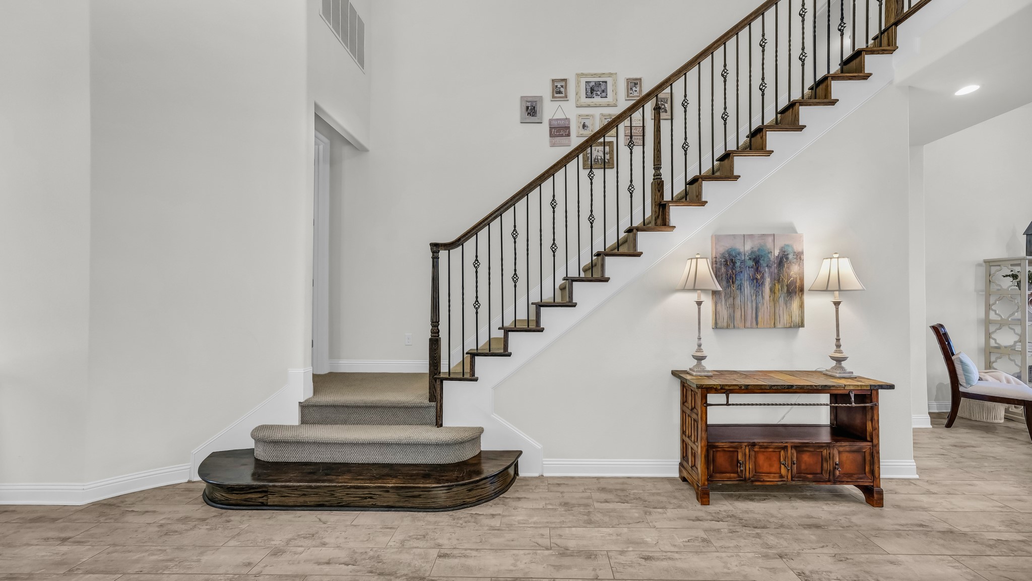 1709 E Roundtree Circle, Fort Worth, TX, 76008