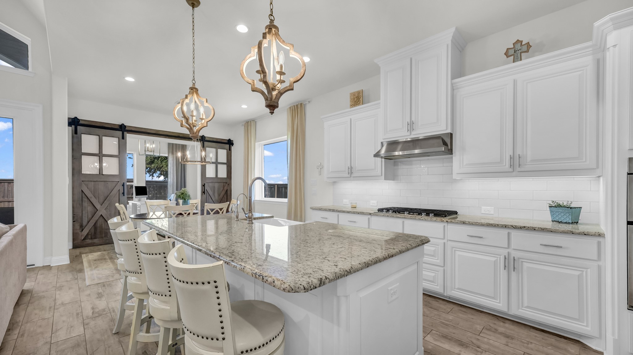 1709 E Roundtree Circle, Fort Worth, TX, 76008