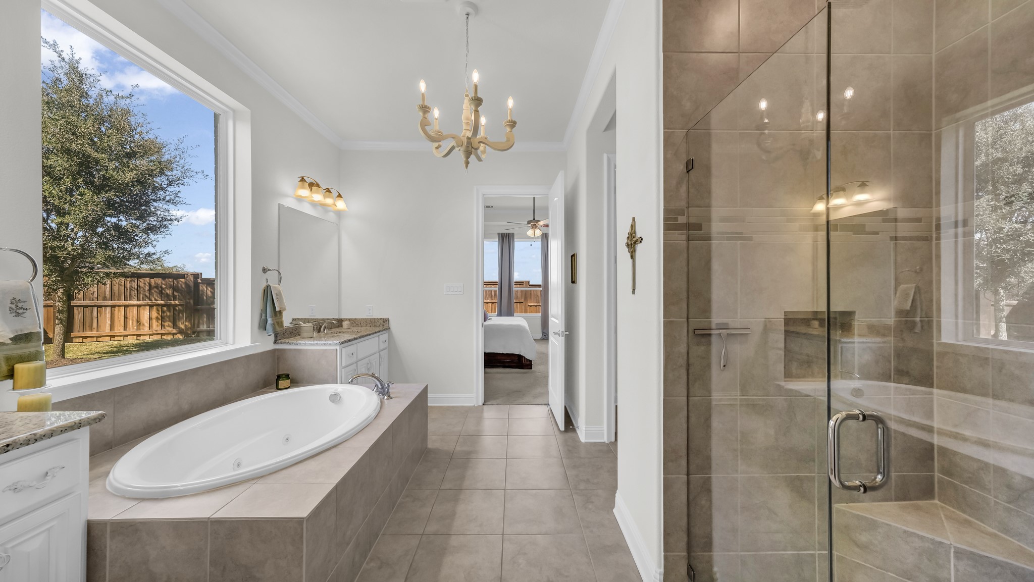 1709 E Roundtree Circle, Fort Worth, TX, 76008