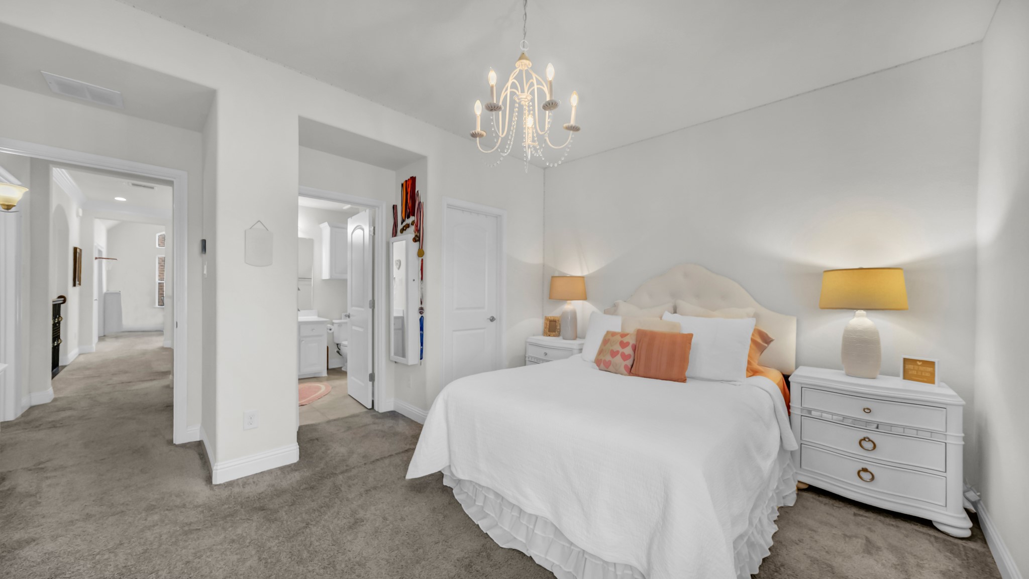 1709 E Roundtree Circle, Fort Worth, TX, 76008
