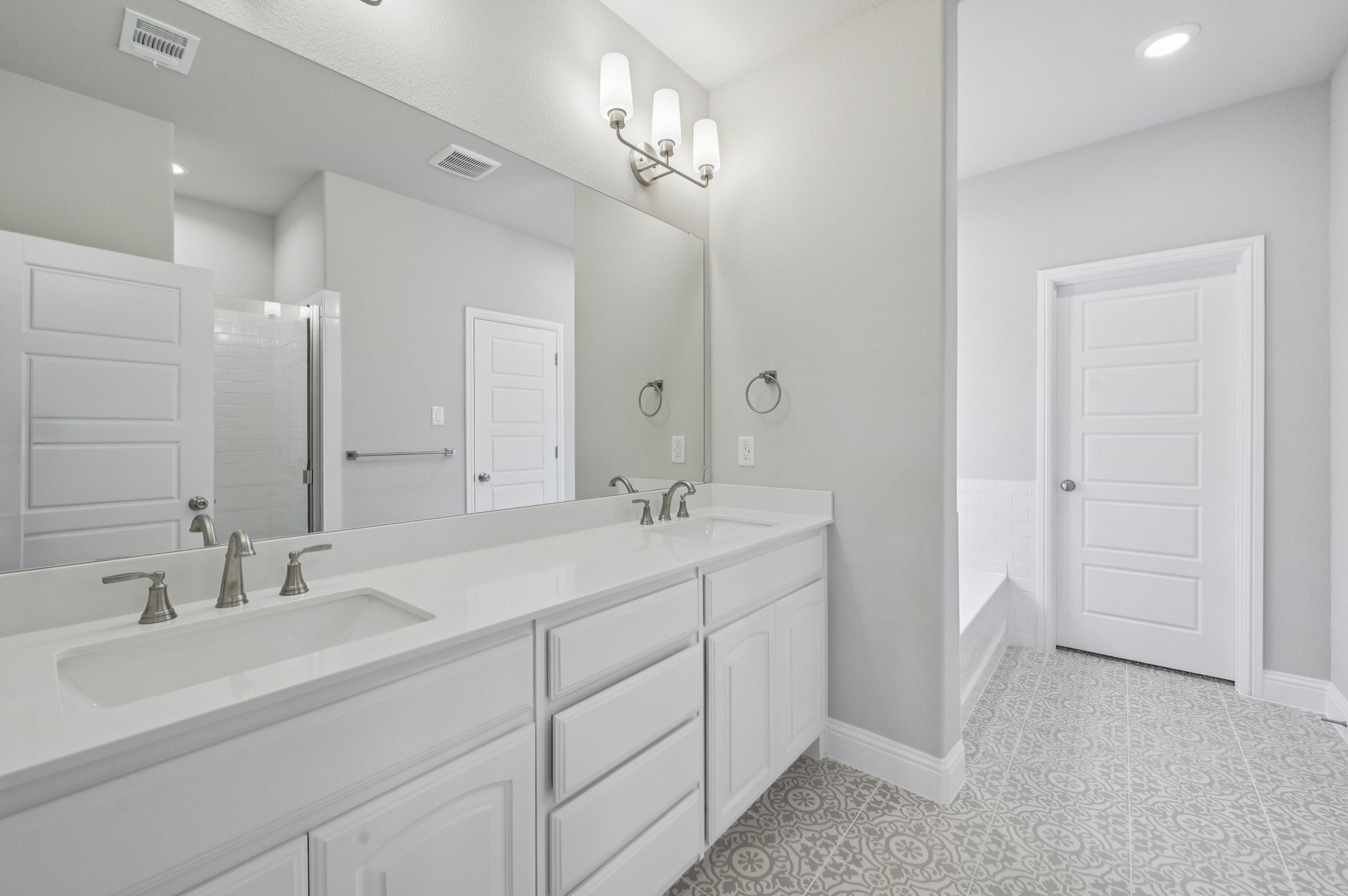 1033 Nighthawk Trail, Alvarado, TX, 76009