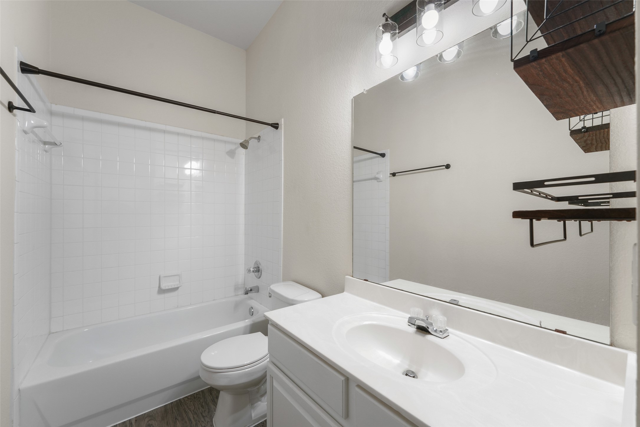 2124 Hickory Ridge Drive, Mesquite, TX, 75181