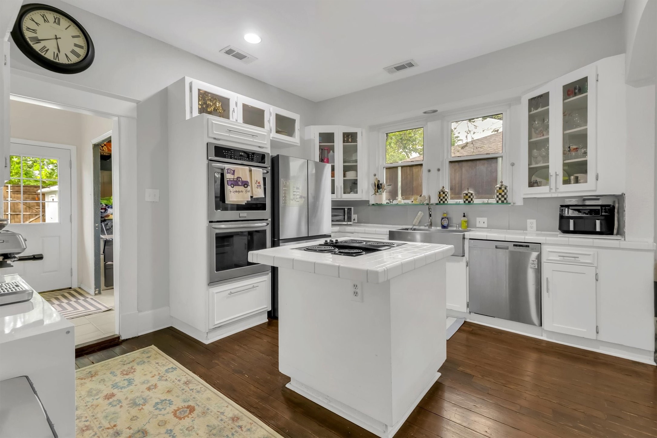 307 N Edgefield Avenue, Dallas, TX, 75208