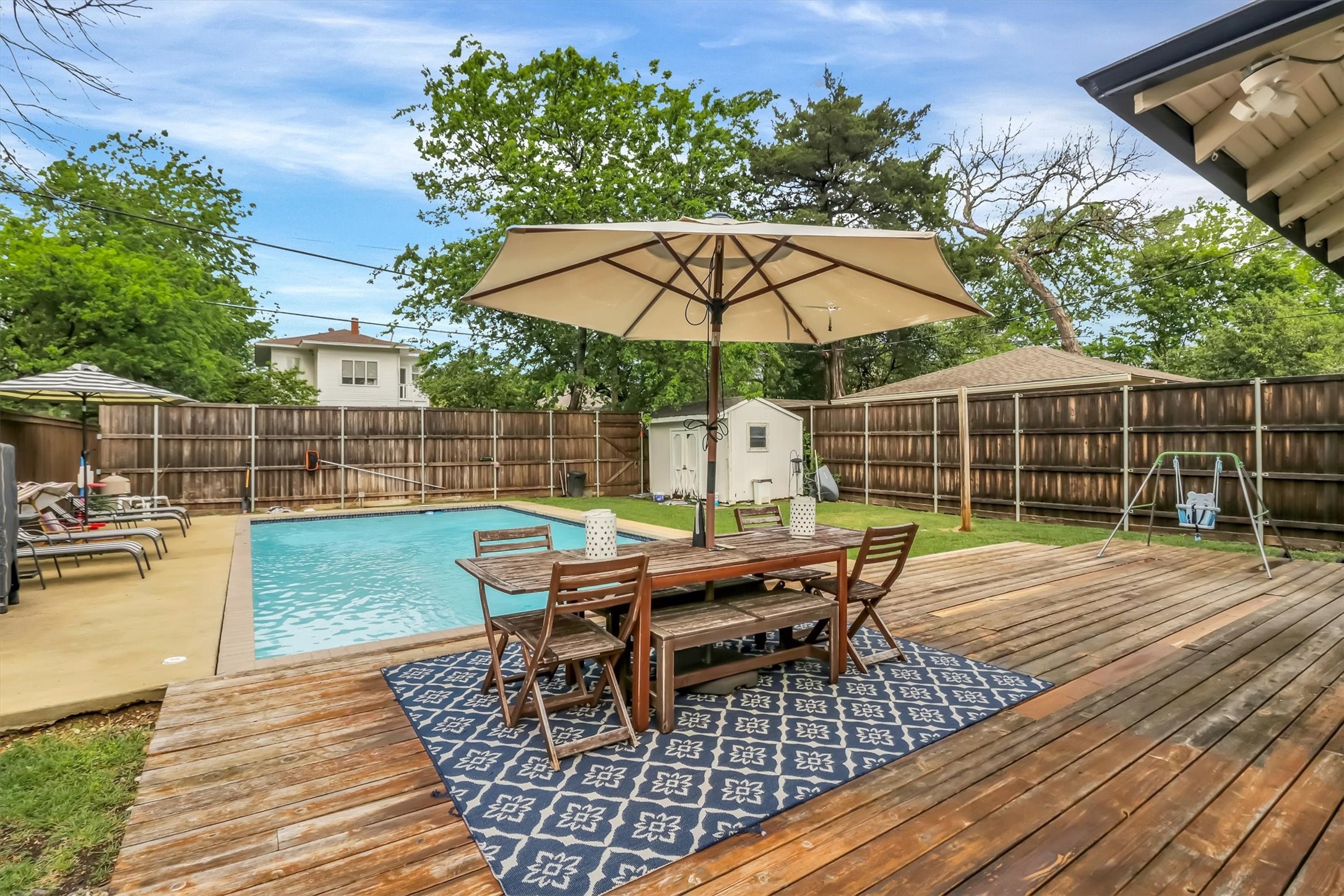 307 N Edgefield Avenue, Dallas, TX, 75208