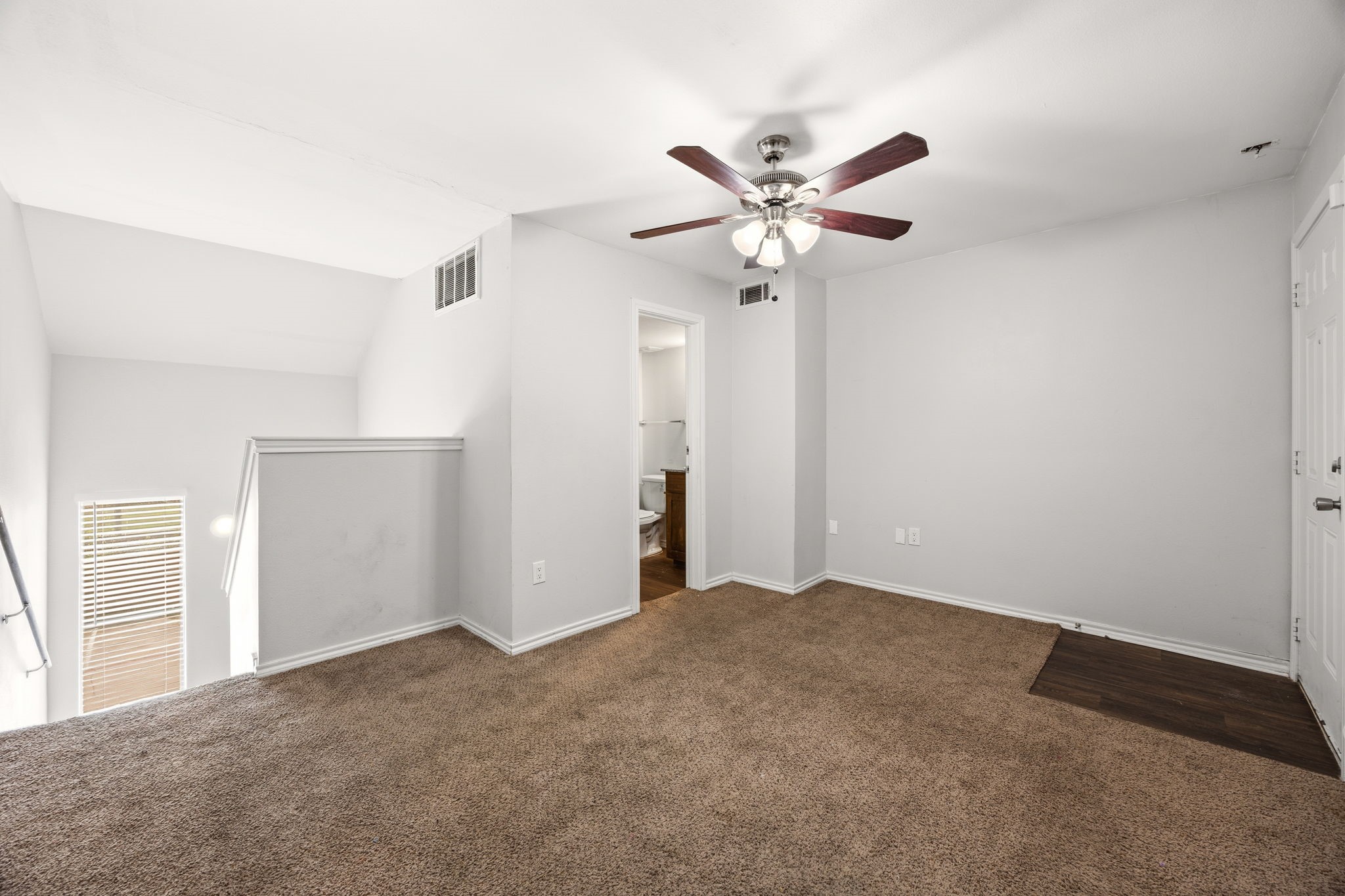 9837 Walnut Street UNIT&nbsp;S203, Dallas, TX, 75243