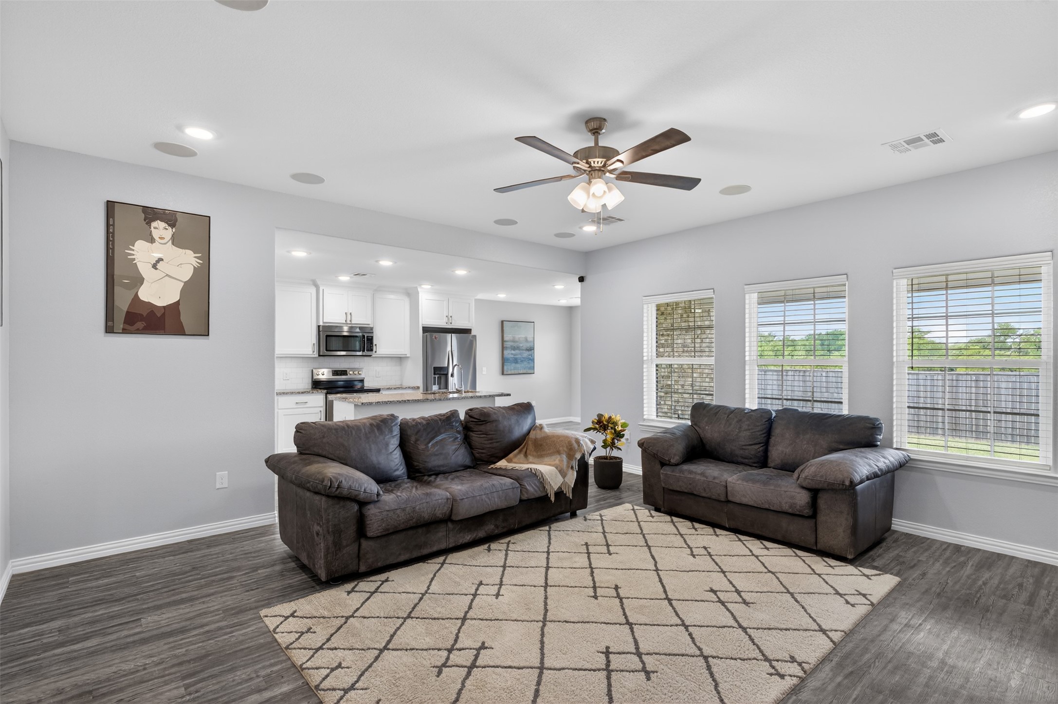 100 Midway Meadows, Pottsboro, TX, 75076
