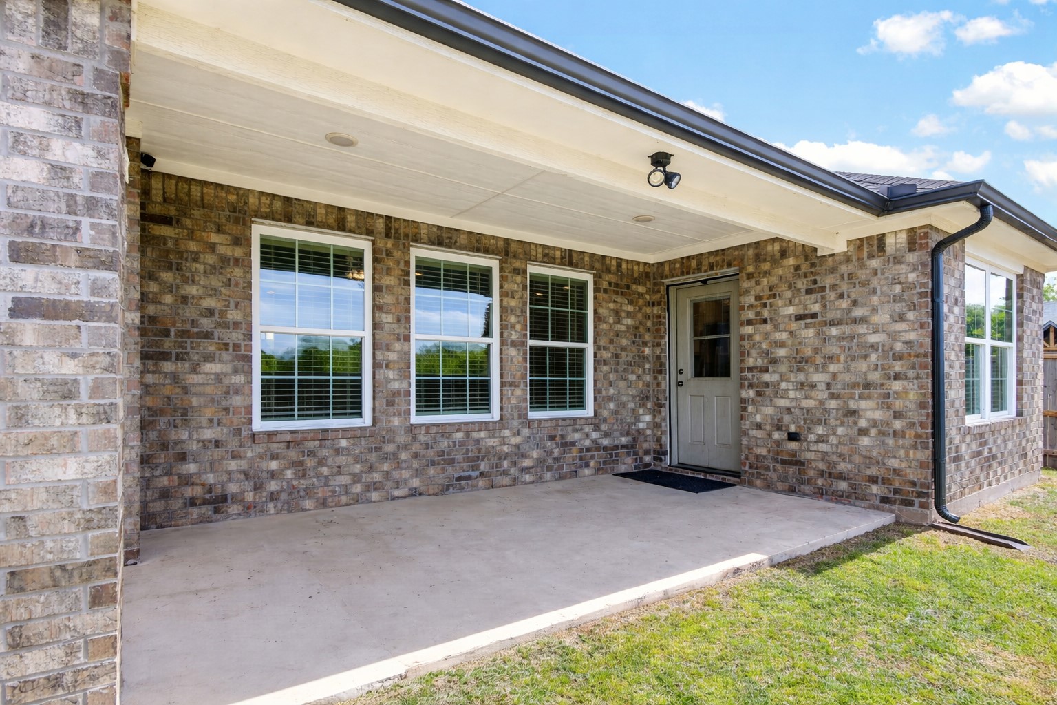 100 Midway Meadows, Pottsboro, TX, 75076
