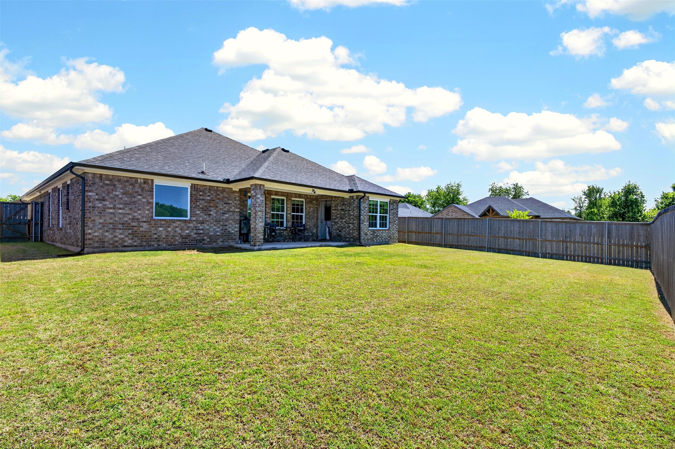 100 Midway Meadows, Pottsboro, TX, 75076
