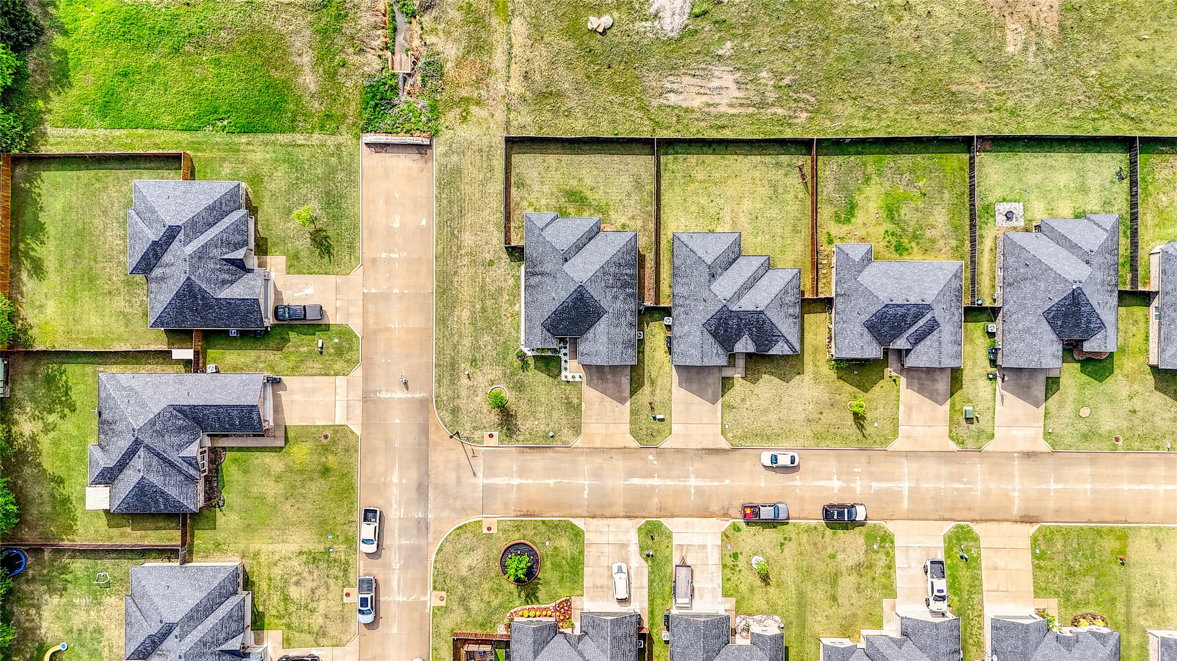100 Midway Meadows, Pottsboro, TX, 75076