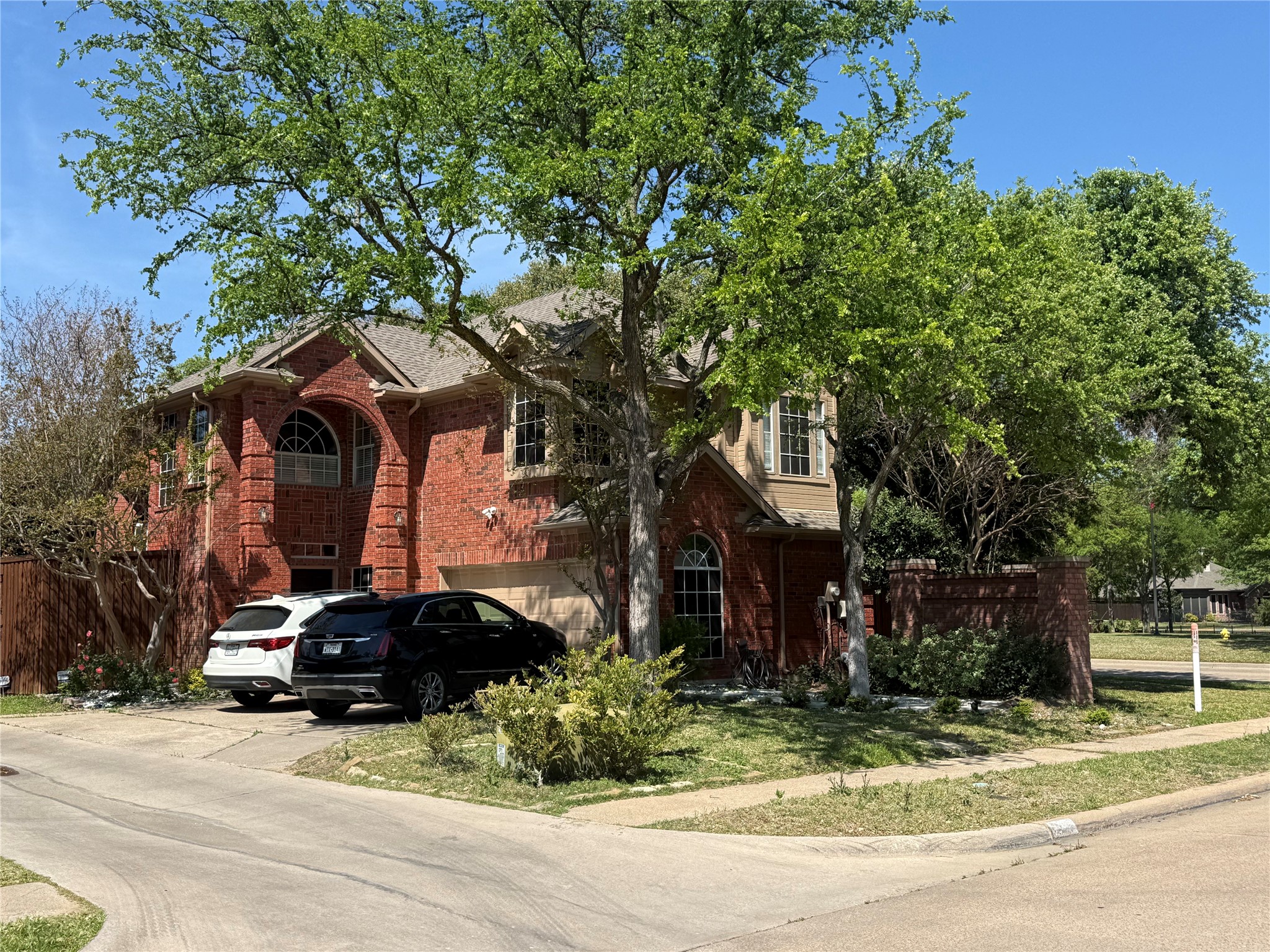 Property photo 03 of 196 Cove Drive, Coppell, TX 75019 | MLS #21229312