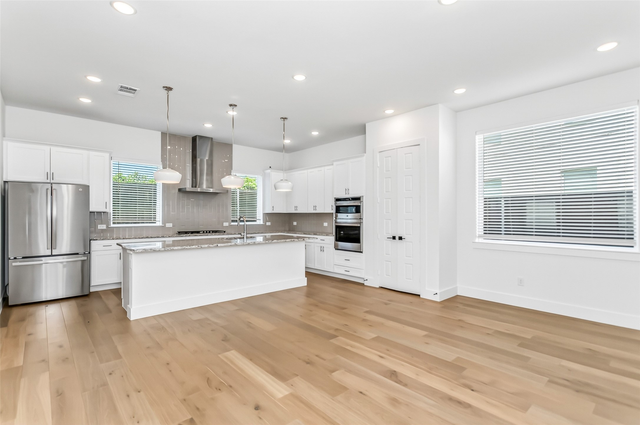 912 Banyan Tree Lane, Richardson, TX, 75081