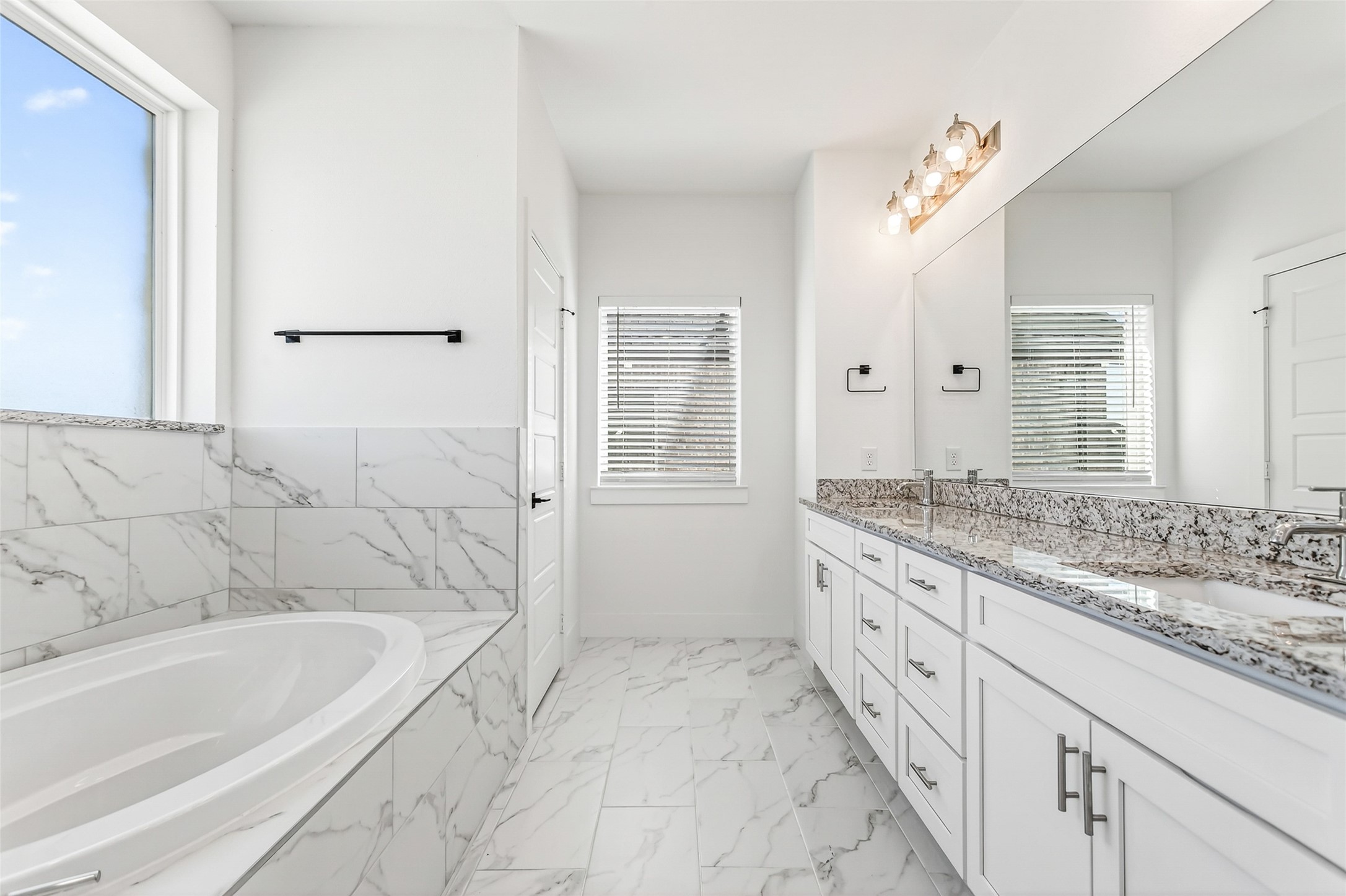 912 Banyan Tree Lane, Richardson, TX, 75081