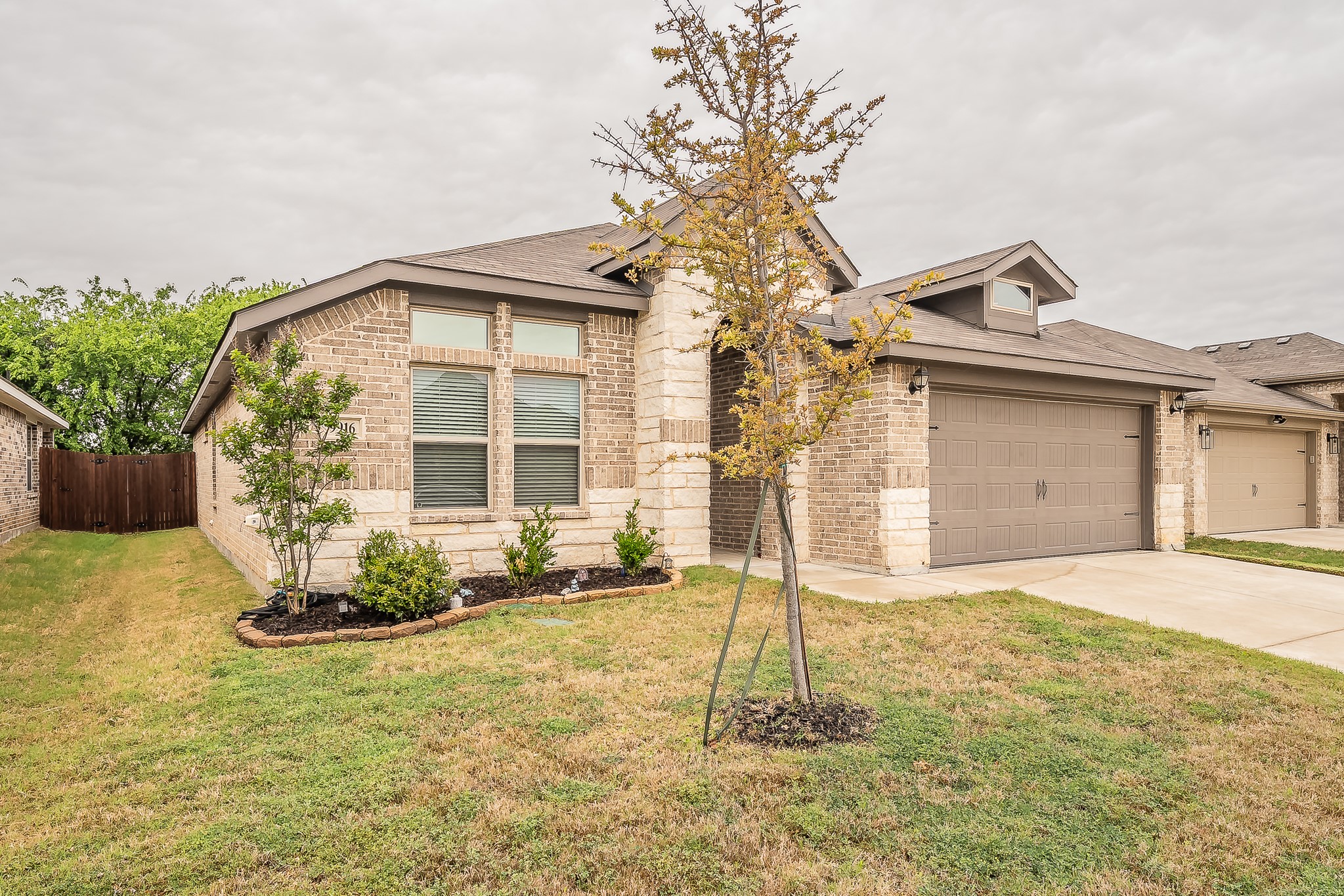 9916 Mescalbean Boulevard, Fort Worth, TX, 76036