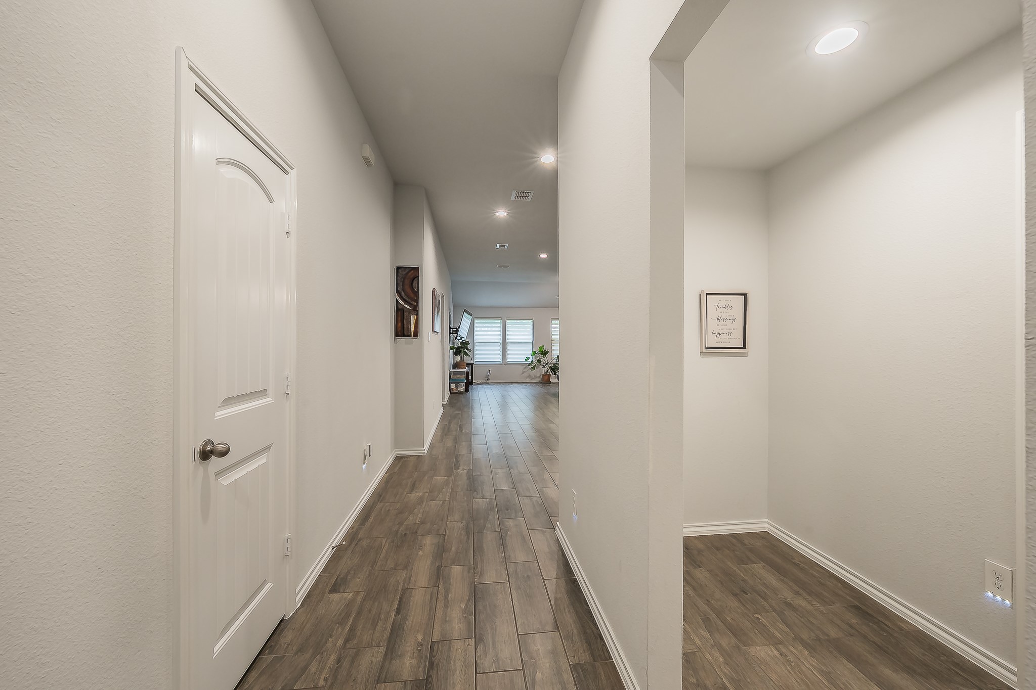 9916 Mescalbean Boulevard, Fort Worth, TX, 76036