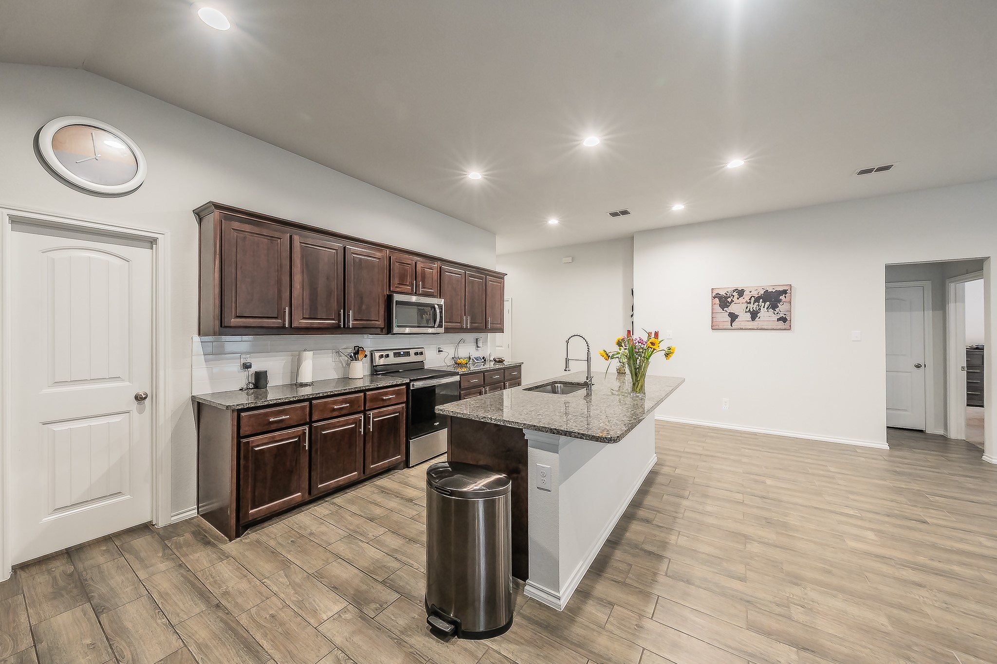 9916 Mescalbean Boulevard, Fort Worth, TX, 76036