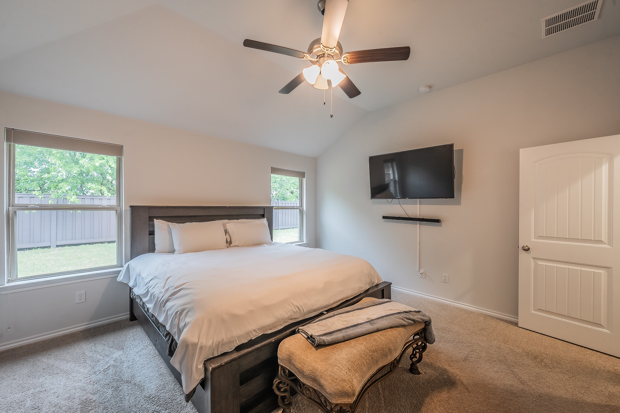 9916 Mescalbean Boulevard, Fort Worth, TX, 76036