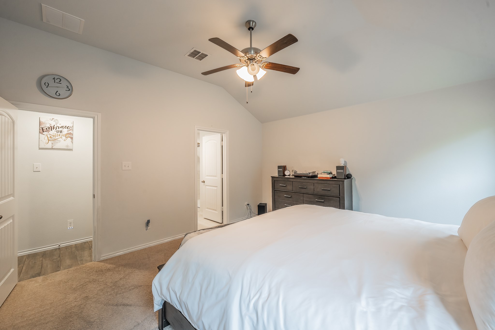9916 Mescalbean Boulevard, Fort Worth, TX, 76036
