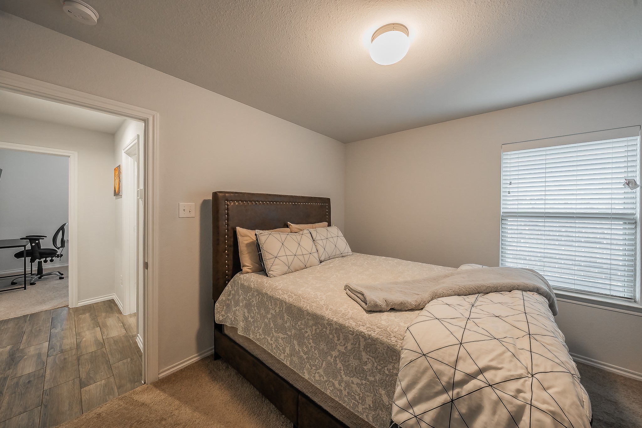 9916 Mescalbean Boulevard, Fort Worth, TX, 76036