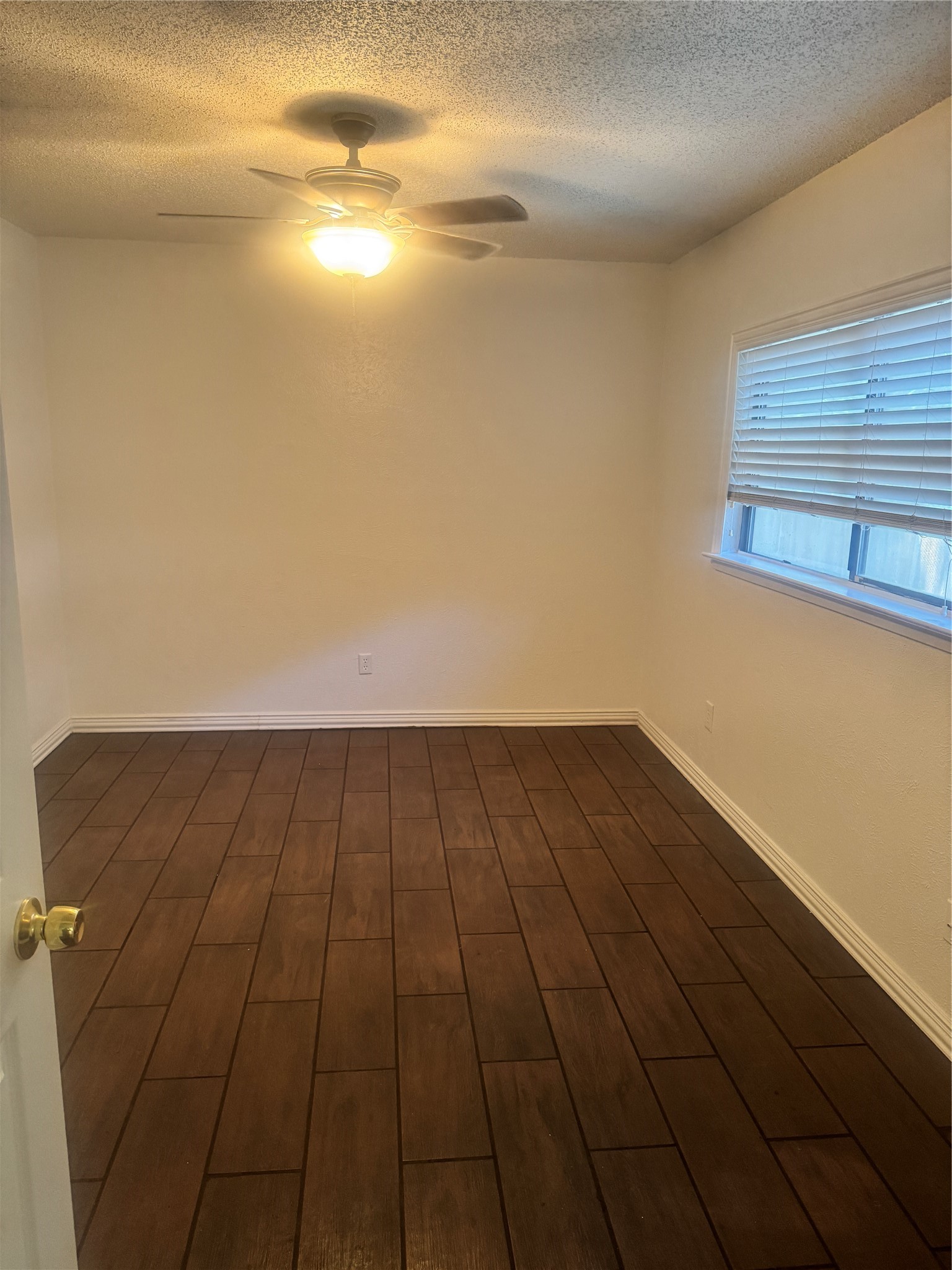 2301 Holly Drive, Euless, TX, 76039