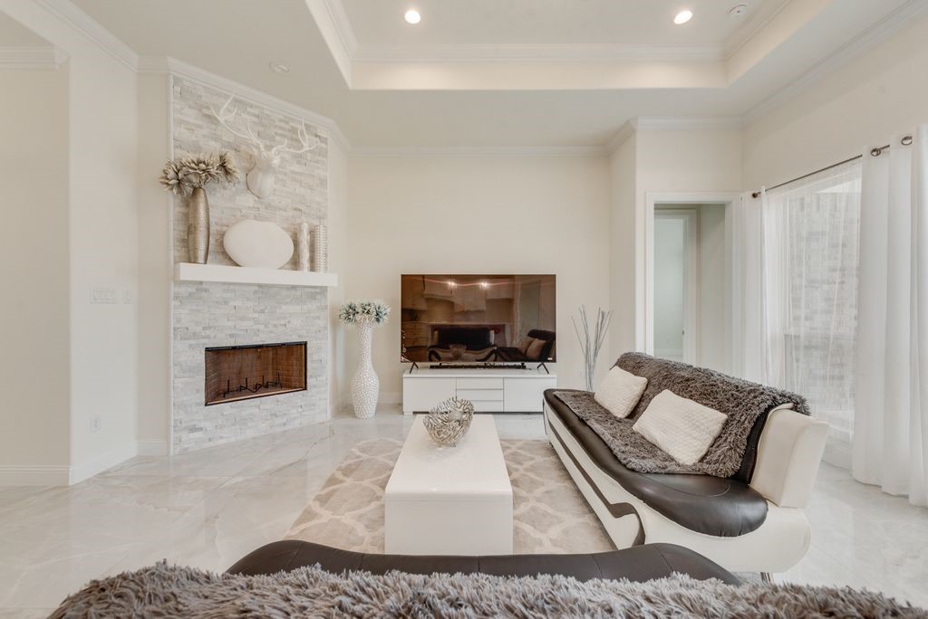 1424 Silent Springs Drive, Fort Worth, TX, 76052