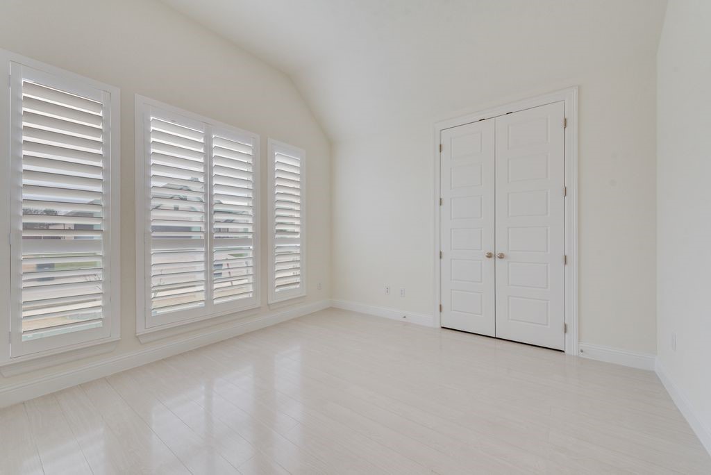 1424 Silent Springs Drive, Fort Worth, TX, 76052