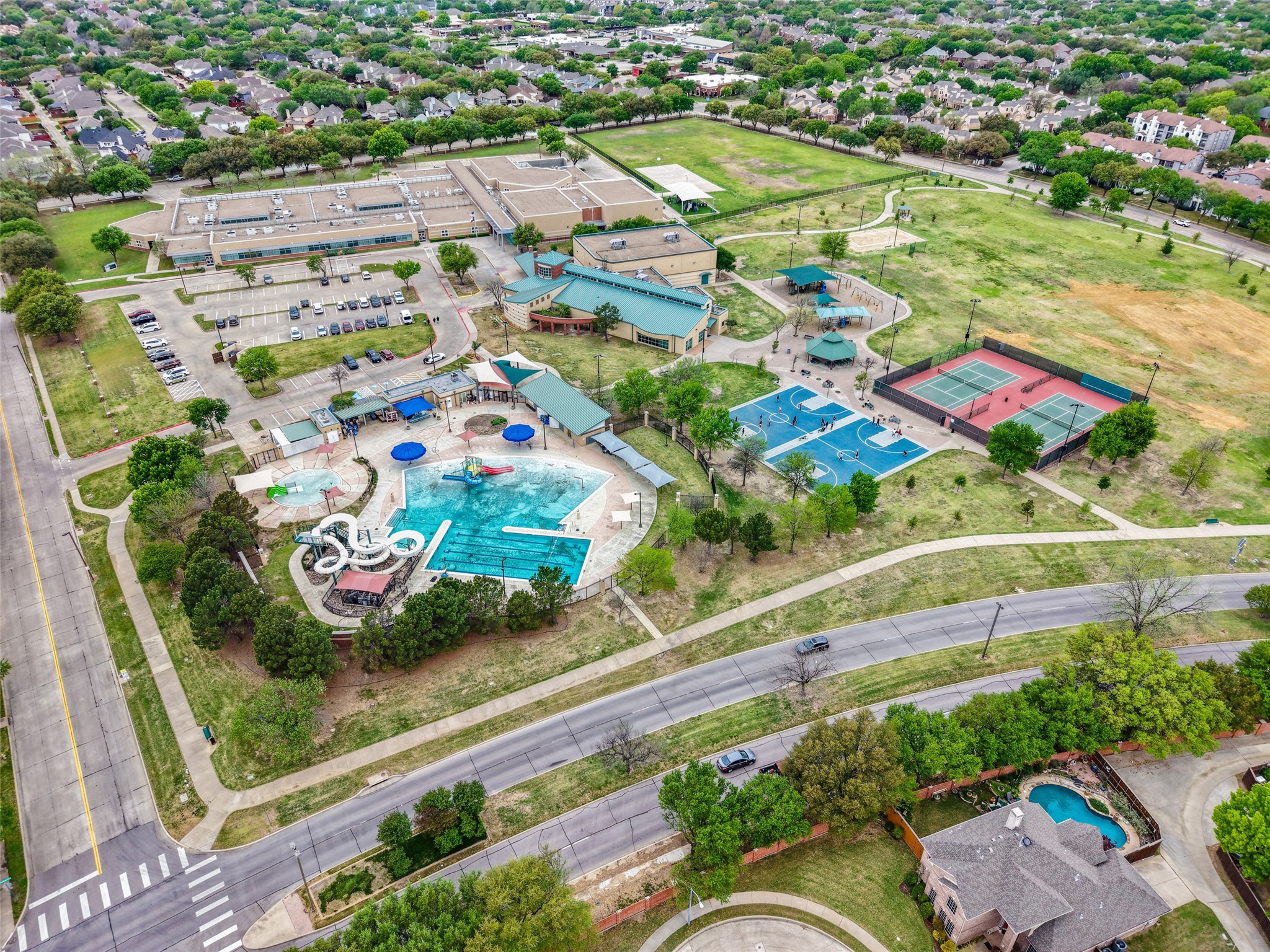411 Red River Trail, Irving, TX, 75063