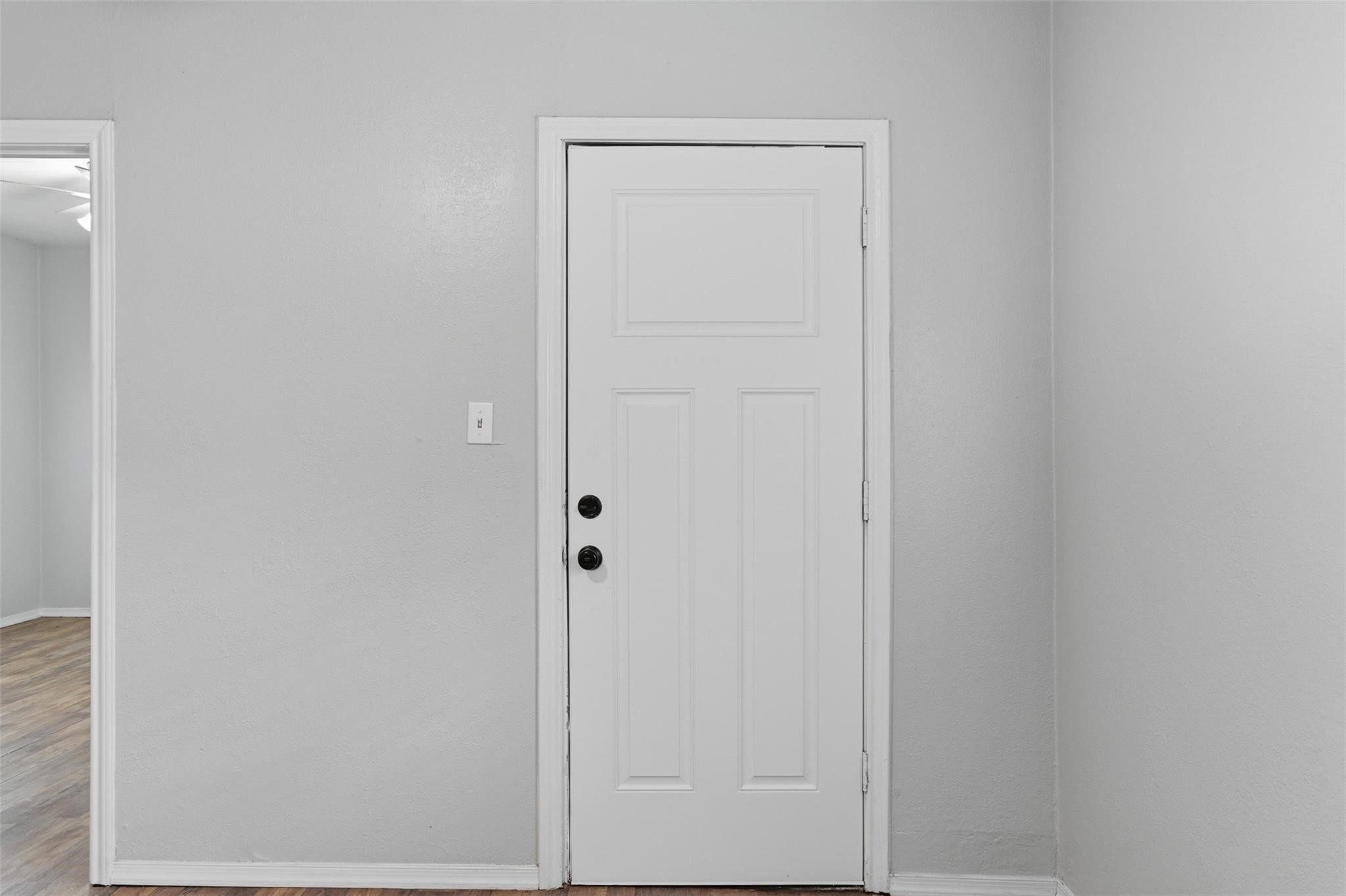 127 E Walker Street, Denison, TX, 75021