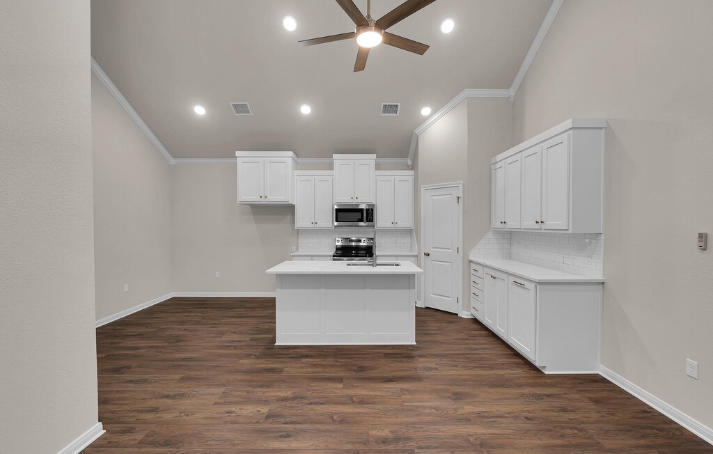 128 Morris Court, Mcgregor, TX, 76657