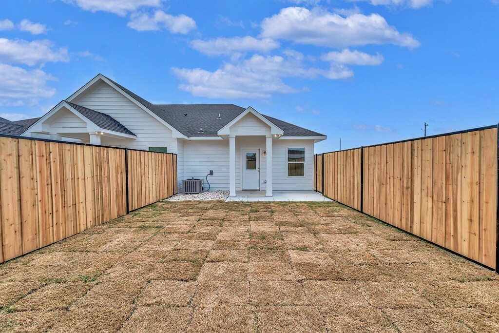 128 Morris Court, Mcgregor, TX, 76657