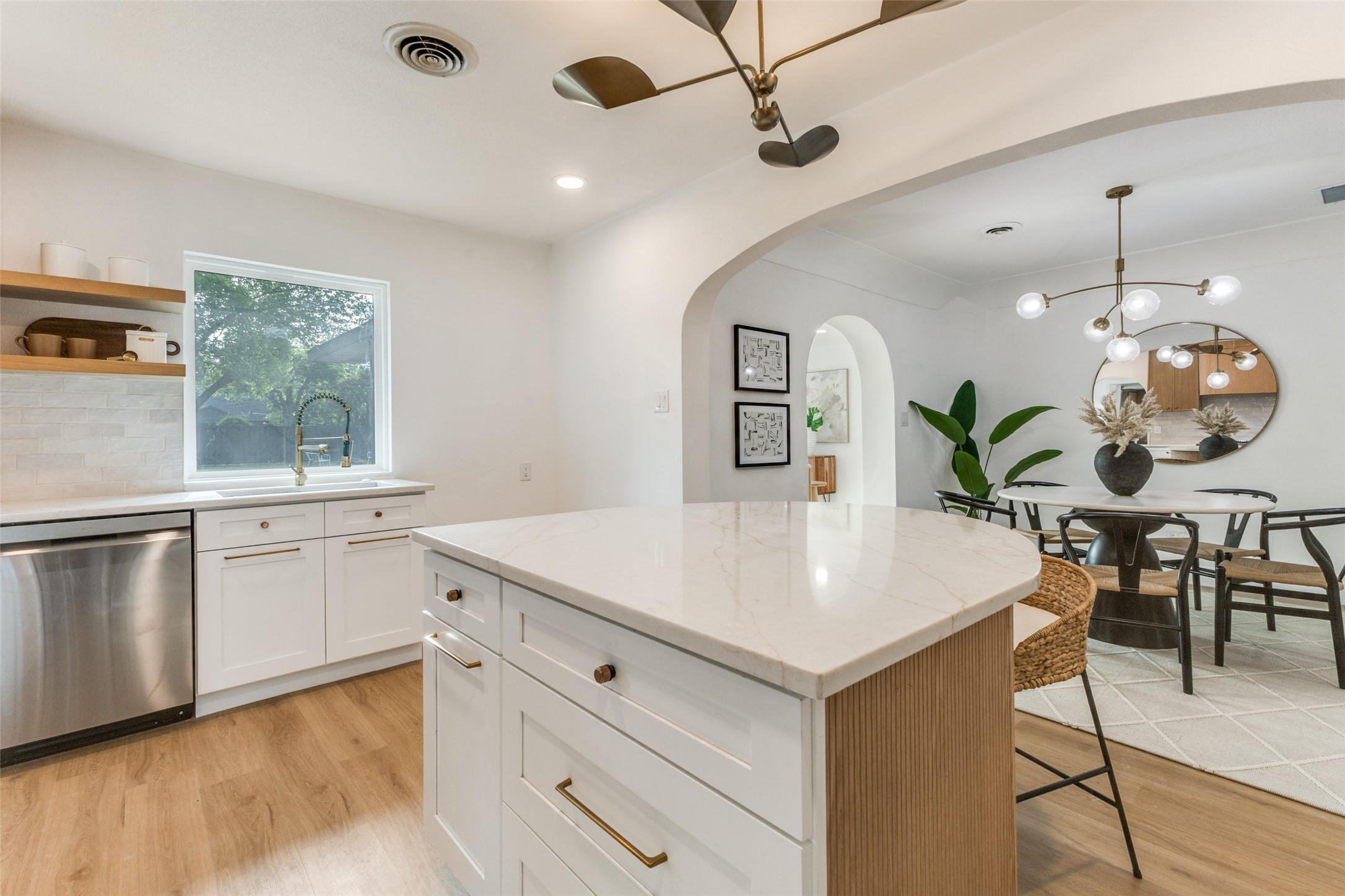 1404 El Campo Drive, Dallas, TX, 75218