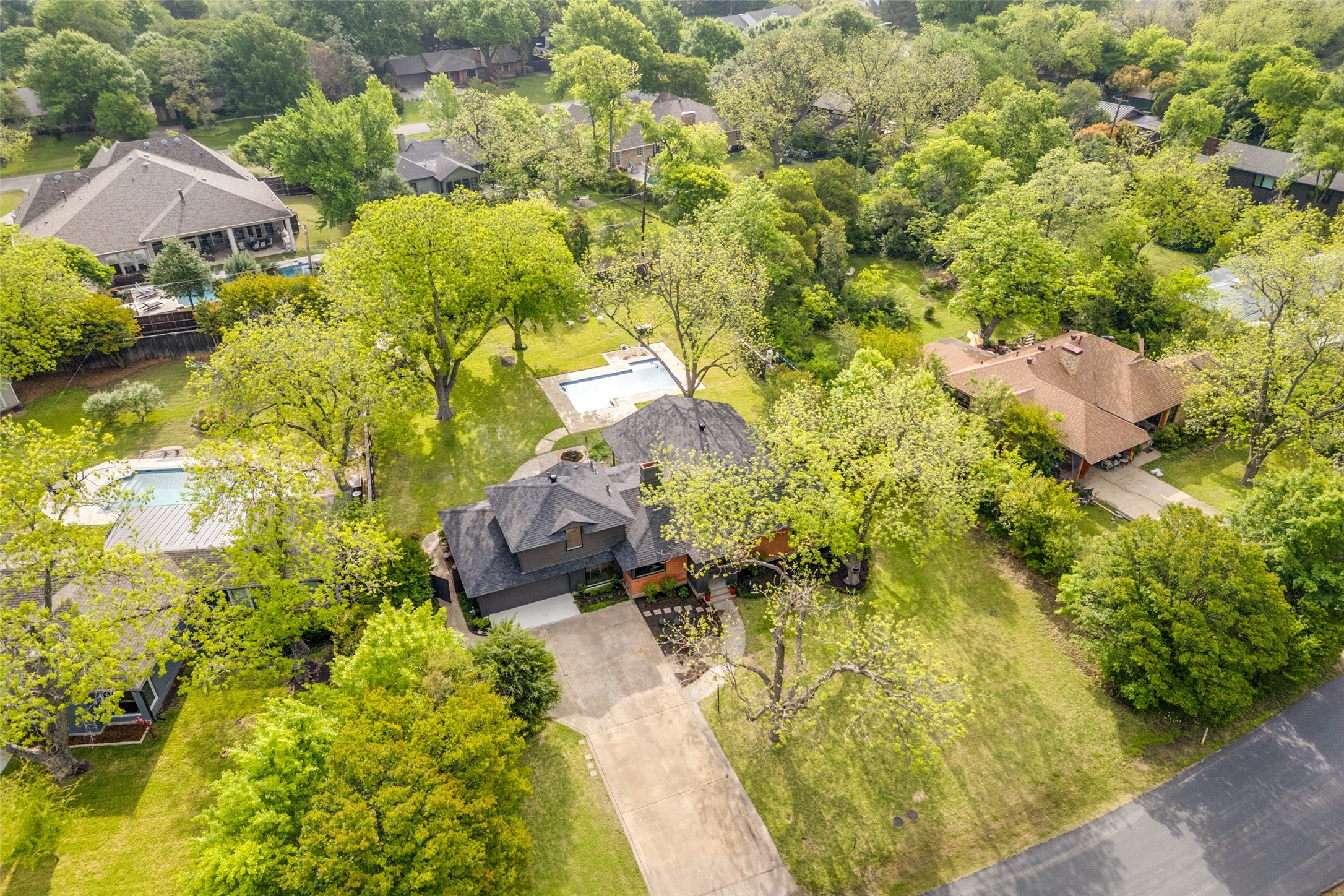 1404 El Campo Drive, Dallas, TX, 75218