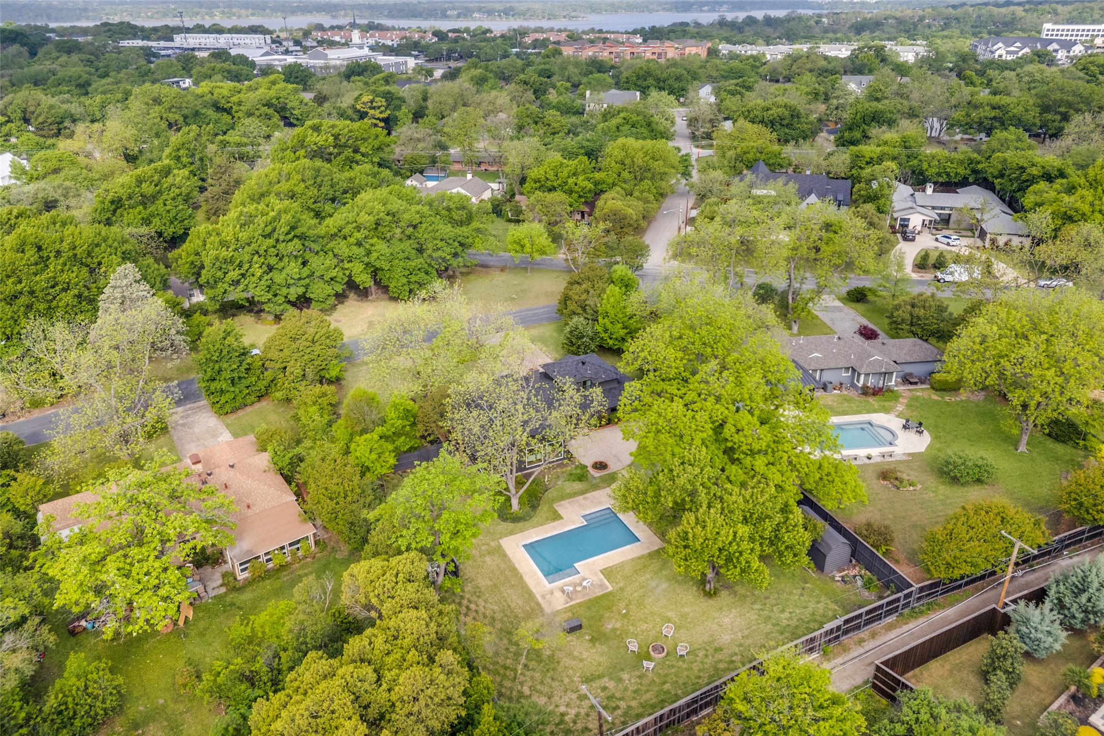 1404 El Campo Drive, Dallas, TX, 75218