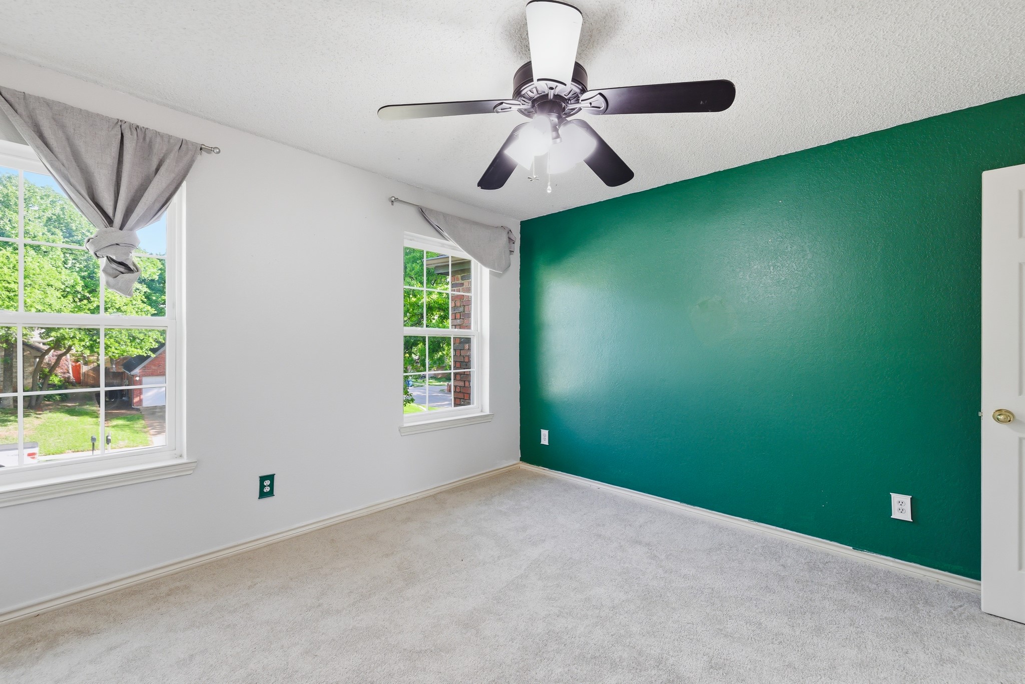 1801 Rolling Ridge Drive, Grapevine, TX, 76051
