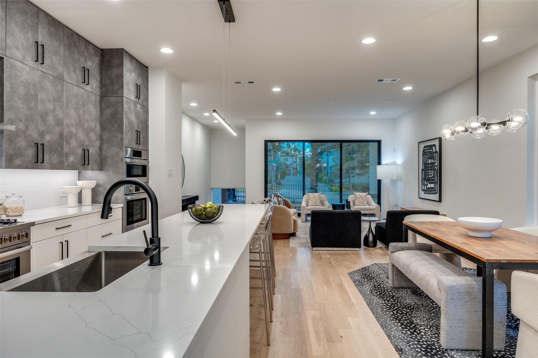 5443 Ellsworth, Dallas, TX, 75206