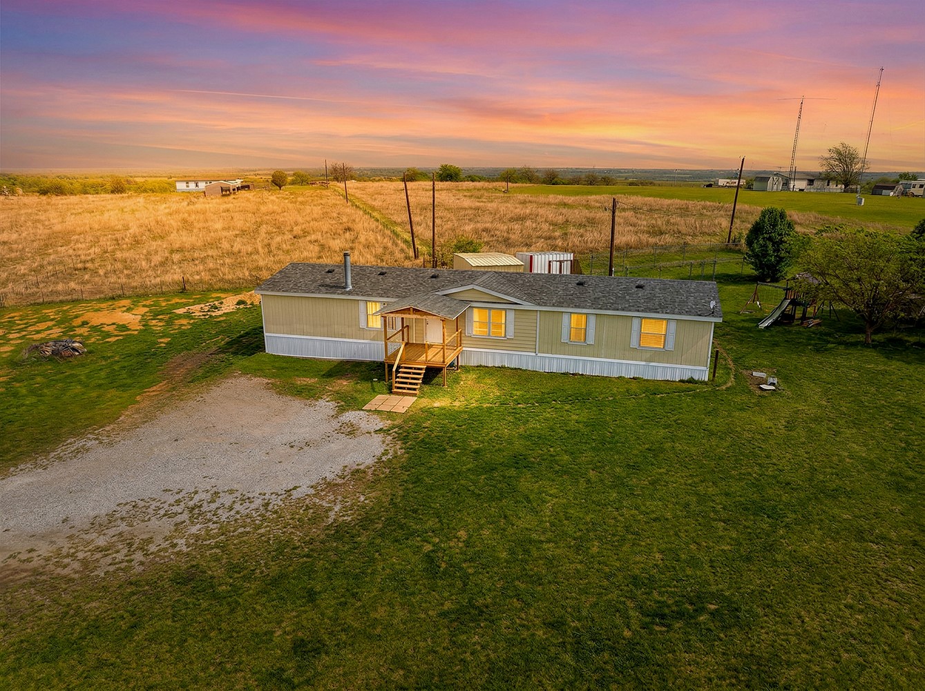 2538 County Road 2320, Decatur, TX, 76234