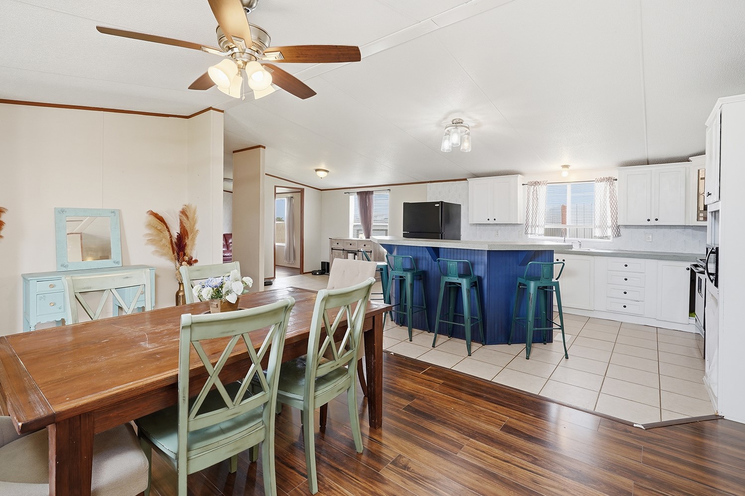 2538 County Road 2320, Decatur, TX, 76234