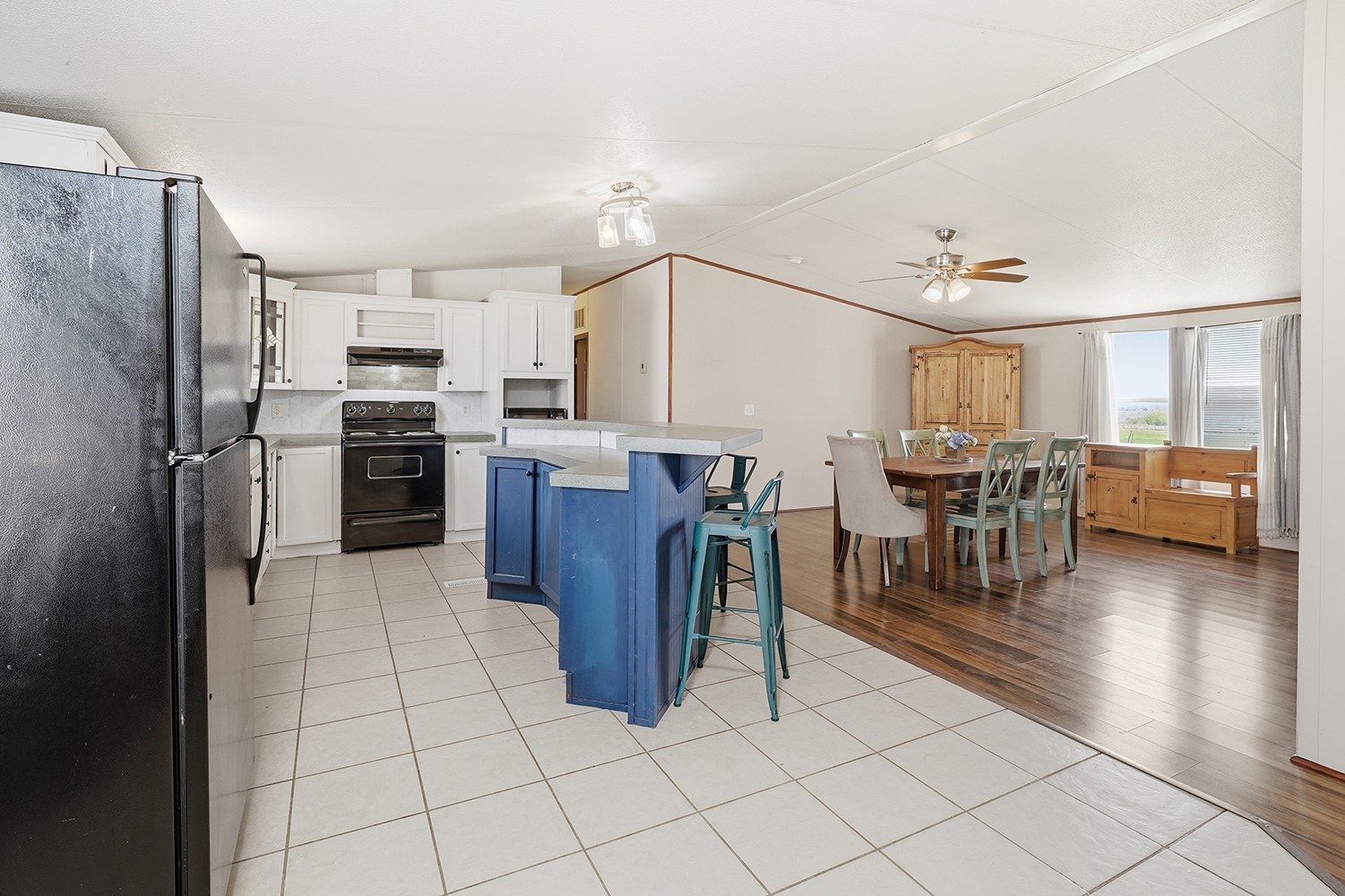 2538 County Road 2320, Decatur, TX, 76234