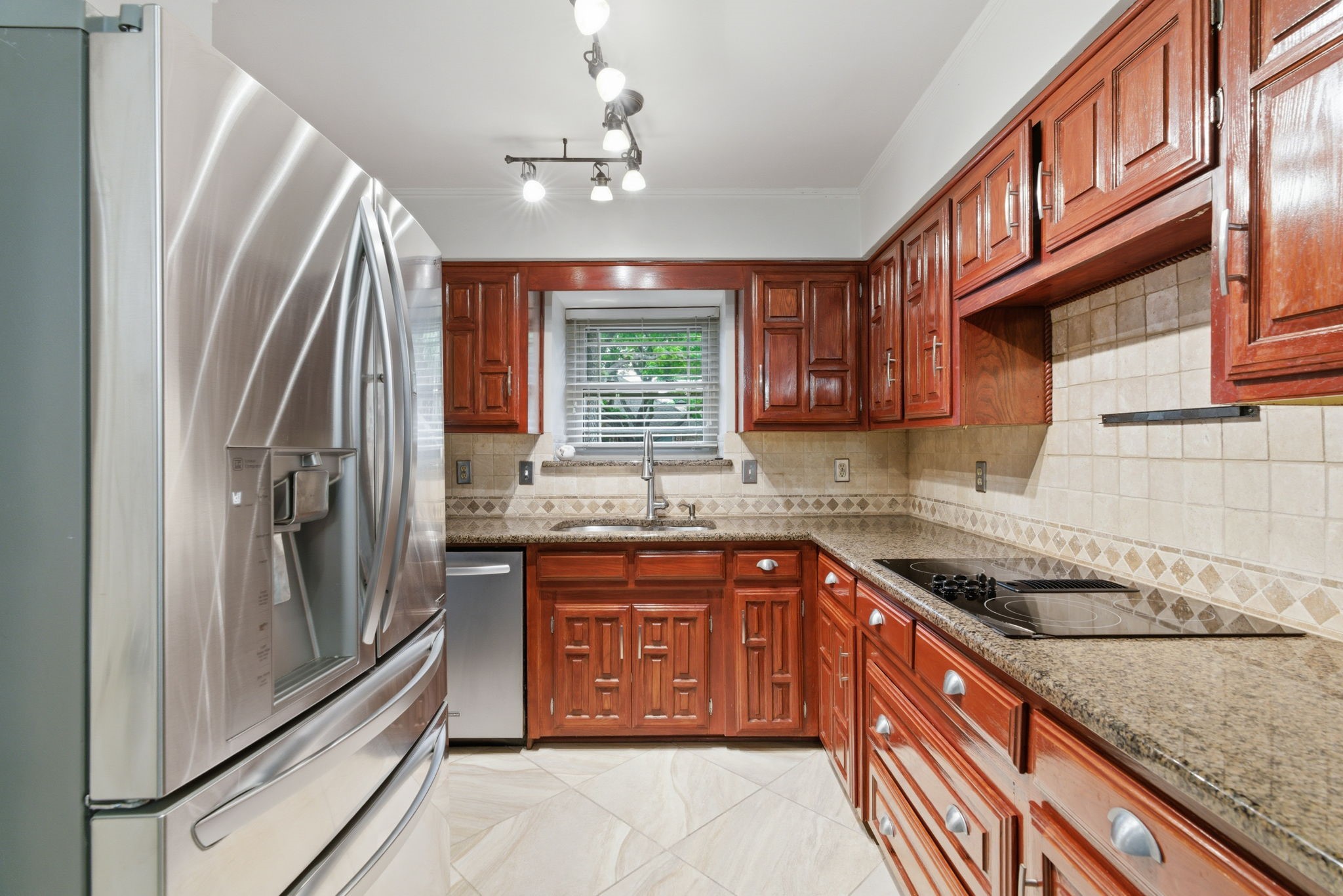 2307 Castle Rock Road, Carrollton, TX, 75007