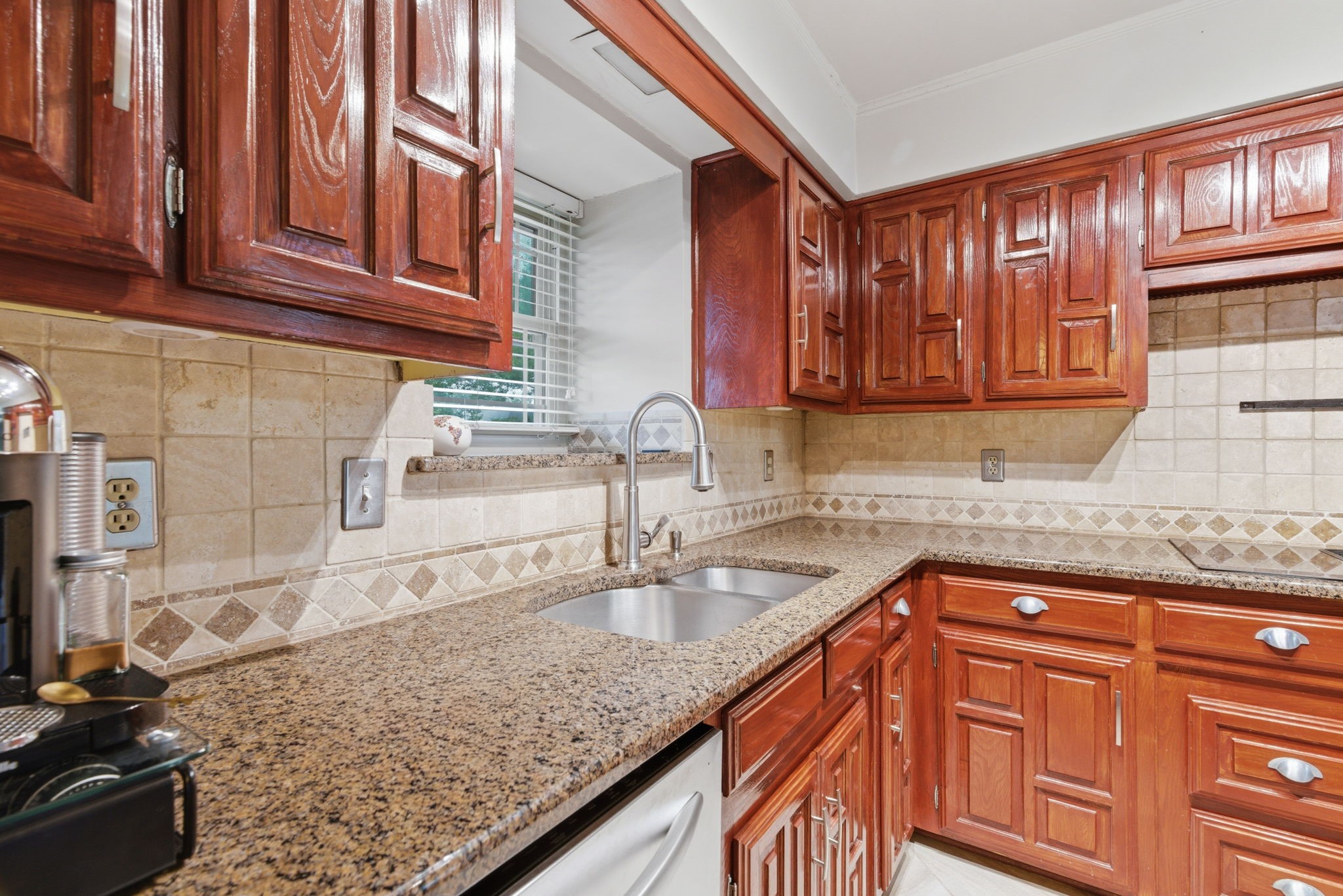 2307 Castle Rock Road, Carrollton, TX, 75007