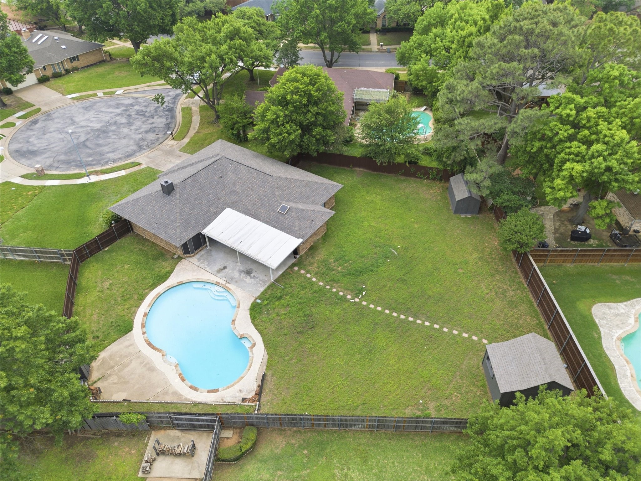 408 Christine Court, Euless, TX, 76039