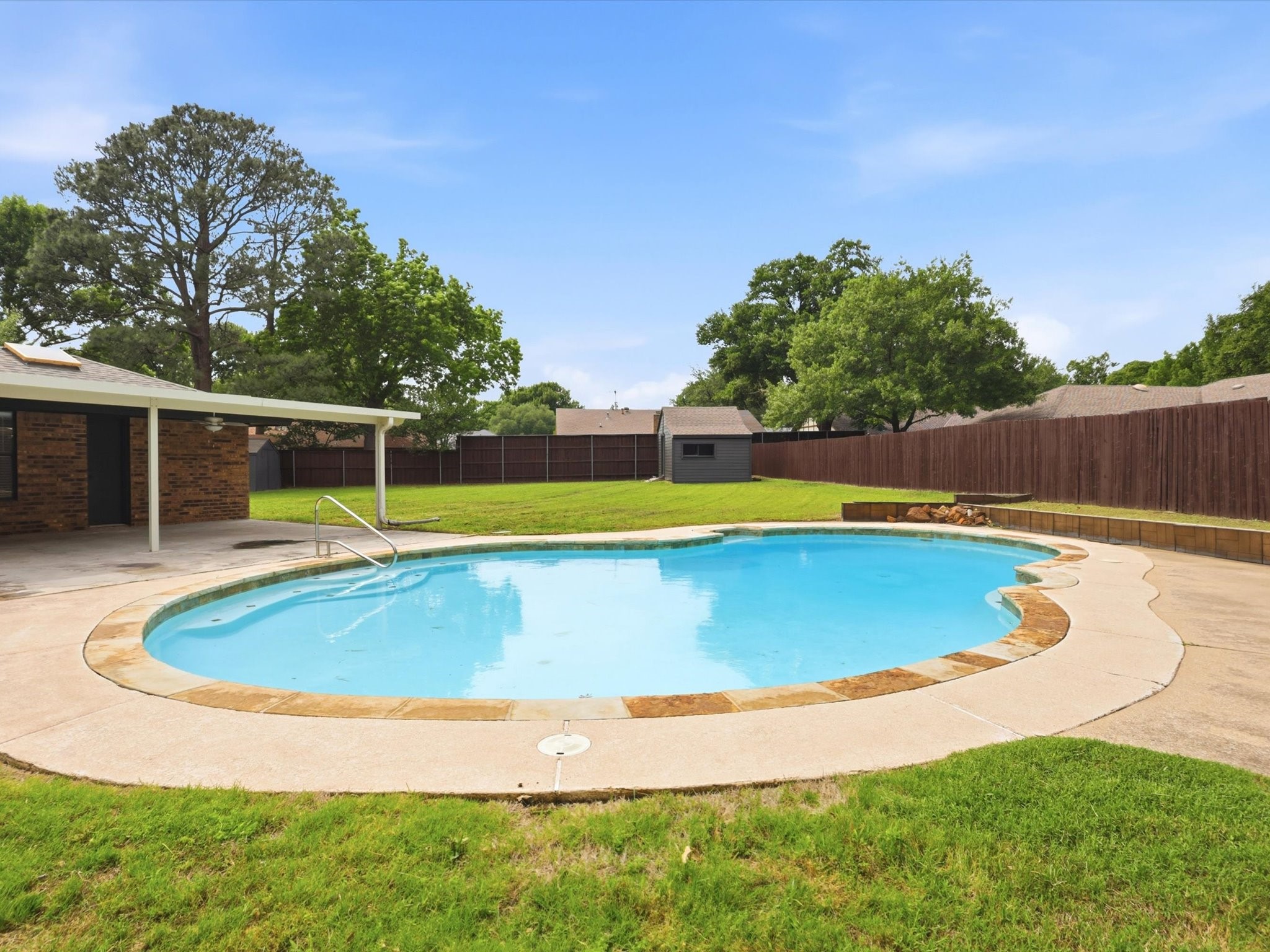 408 Christine Court, Euless, TX, 76039