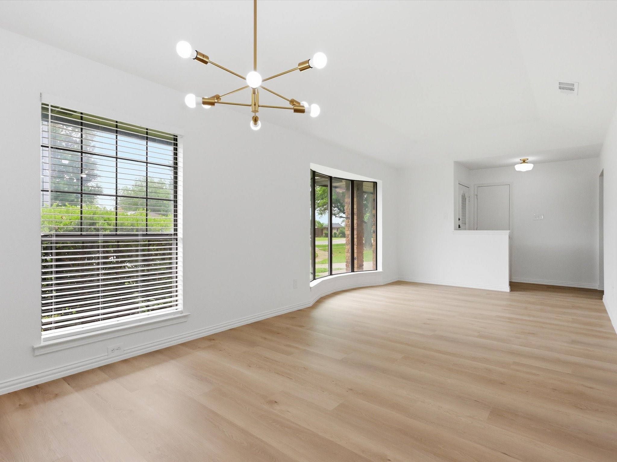 408 Christine Court, Euless, TX, 76039