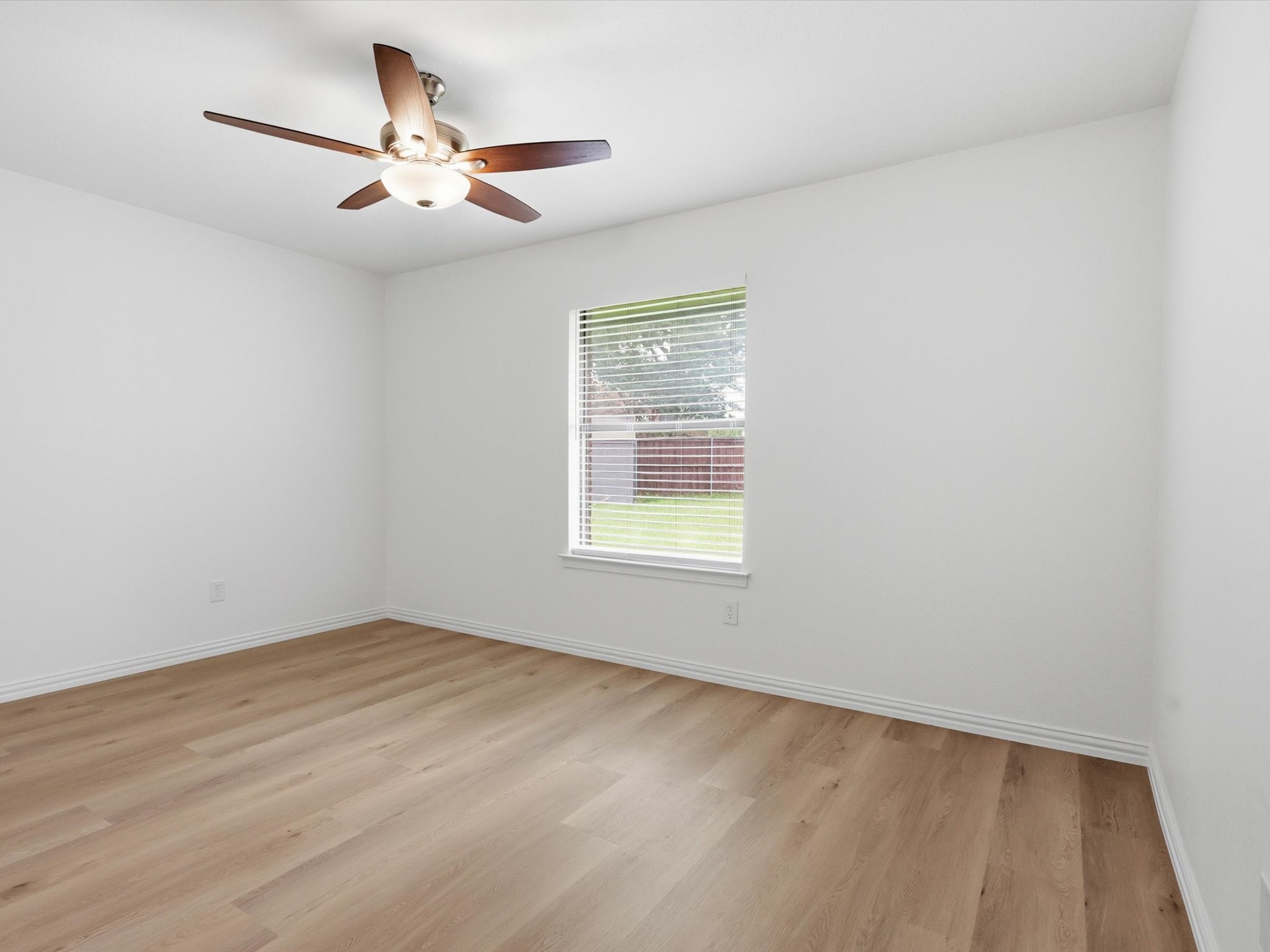 408 Christine Court, Euless, TX, 76039