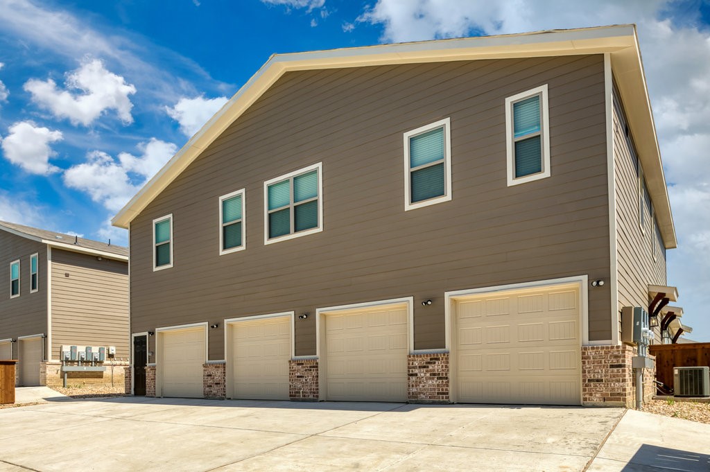 728 Fallow Drive, Venus, TX, 76084