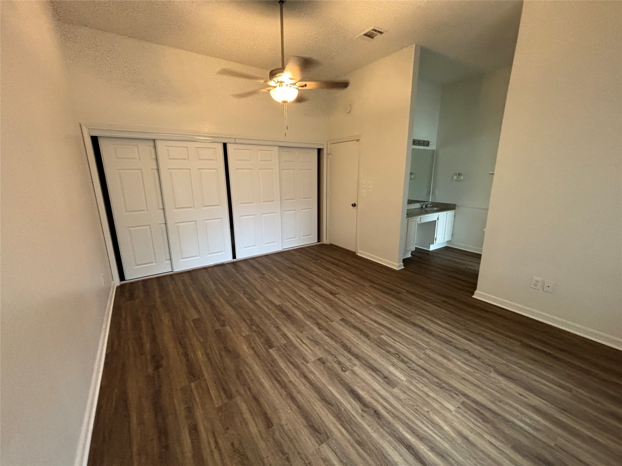 2514 Livingston Lane, Grand Prairie, TX, 75052