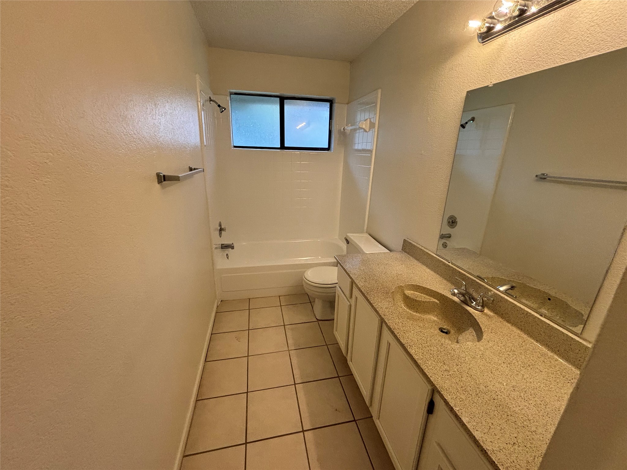 2514 Livingston Lane, Grand Prairie, TX, 75052
