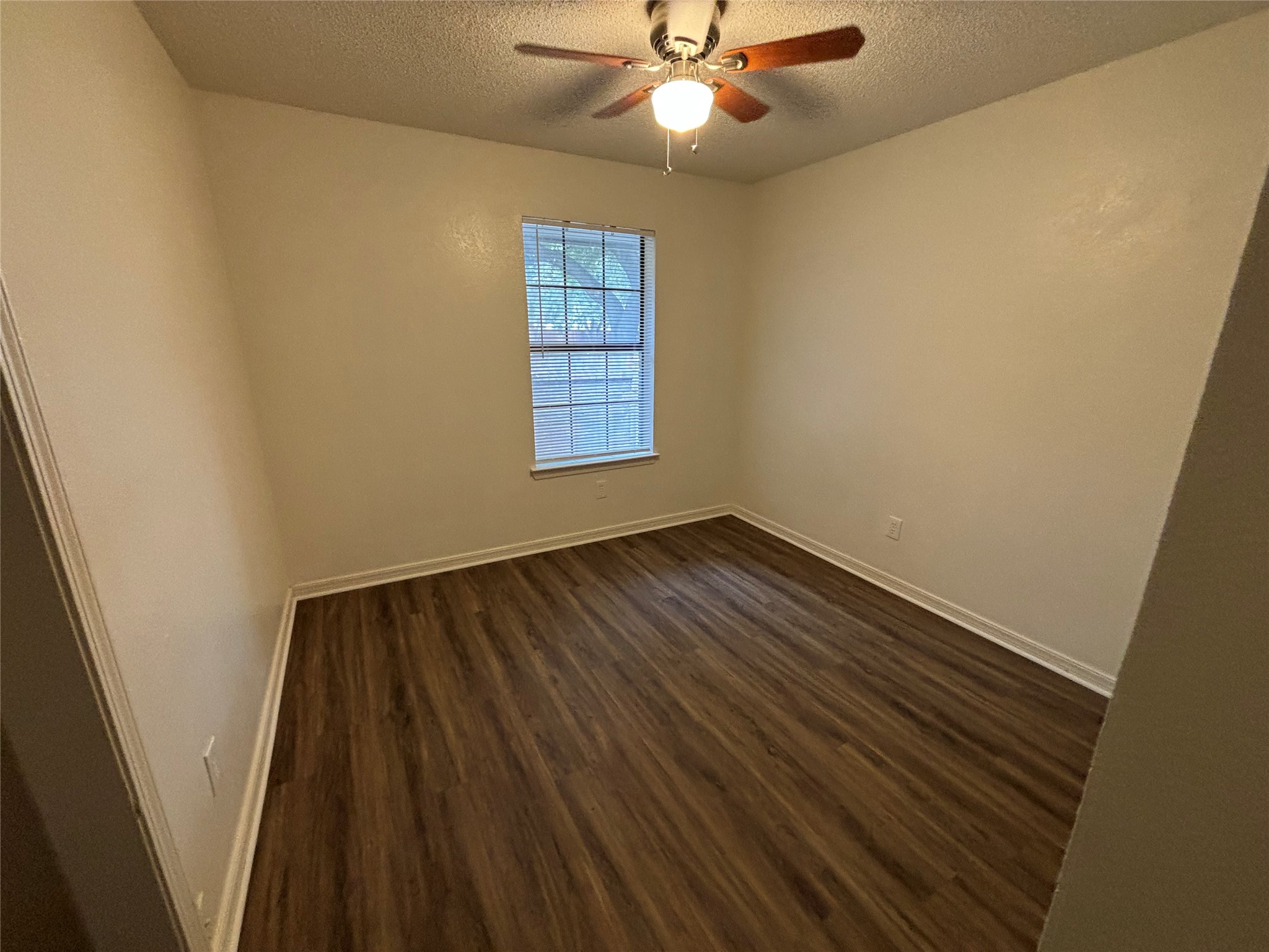 2514 Livingston Lane, Grand Prairie, TX, 75052