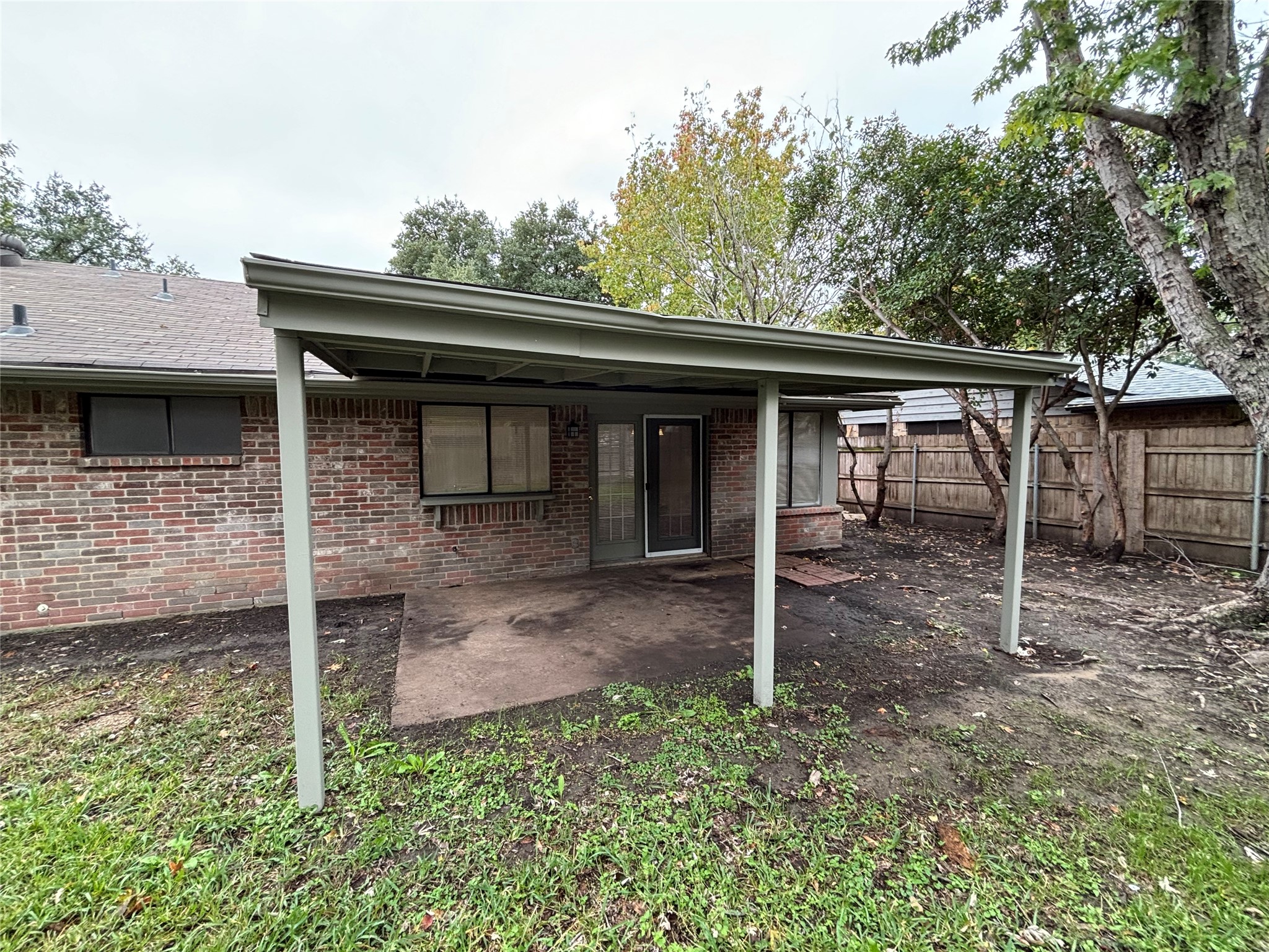 2514 Livingston Lane, Grand Prairie, TX, 75052